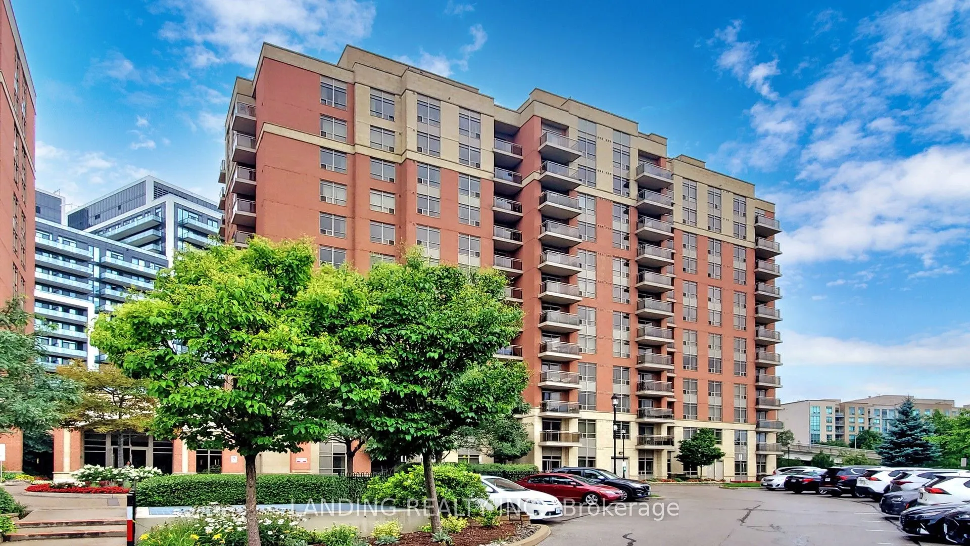 75 King William Crescent, #411