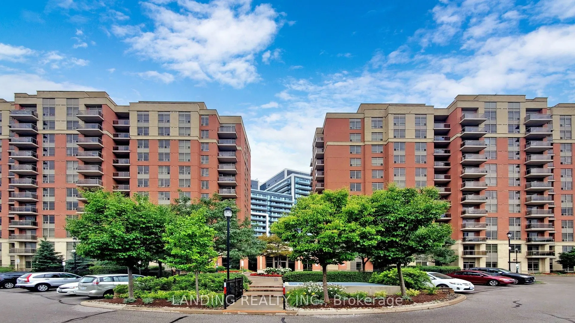 75 King William Crescent, #411