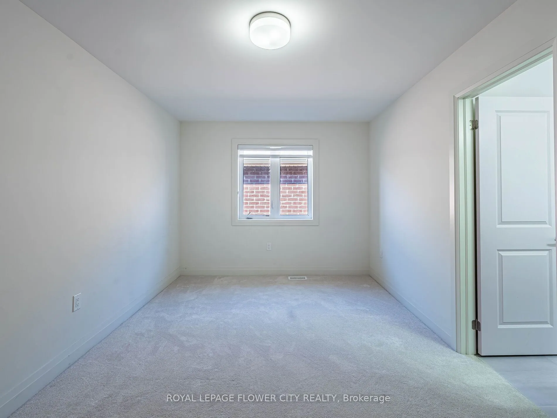 26 Hummingbird Grove
