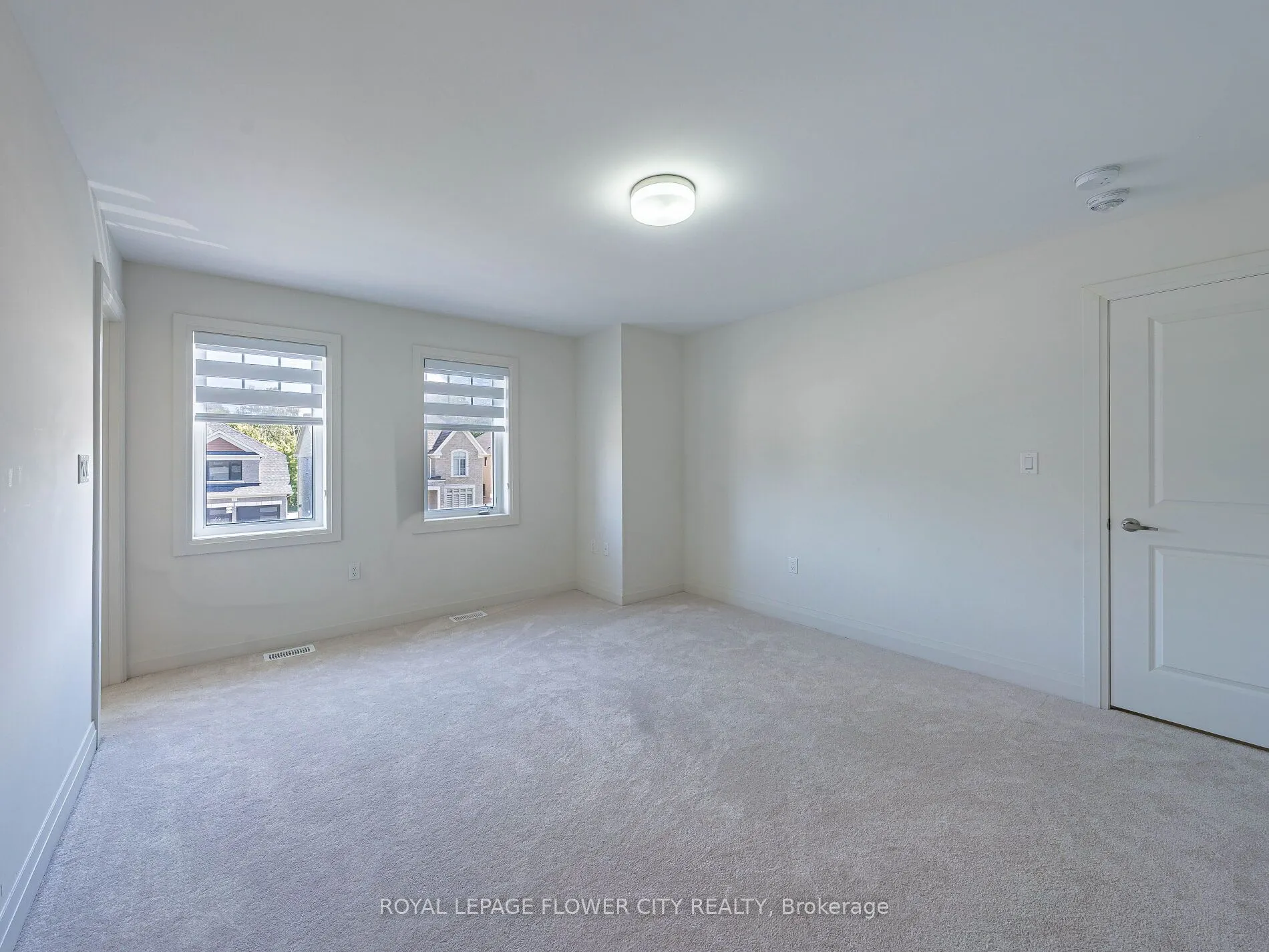 26 Hummingbird Grove