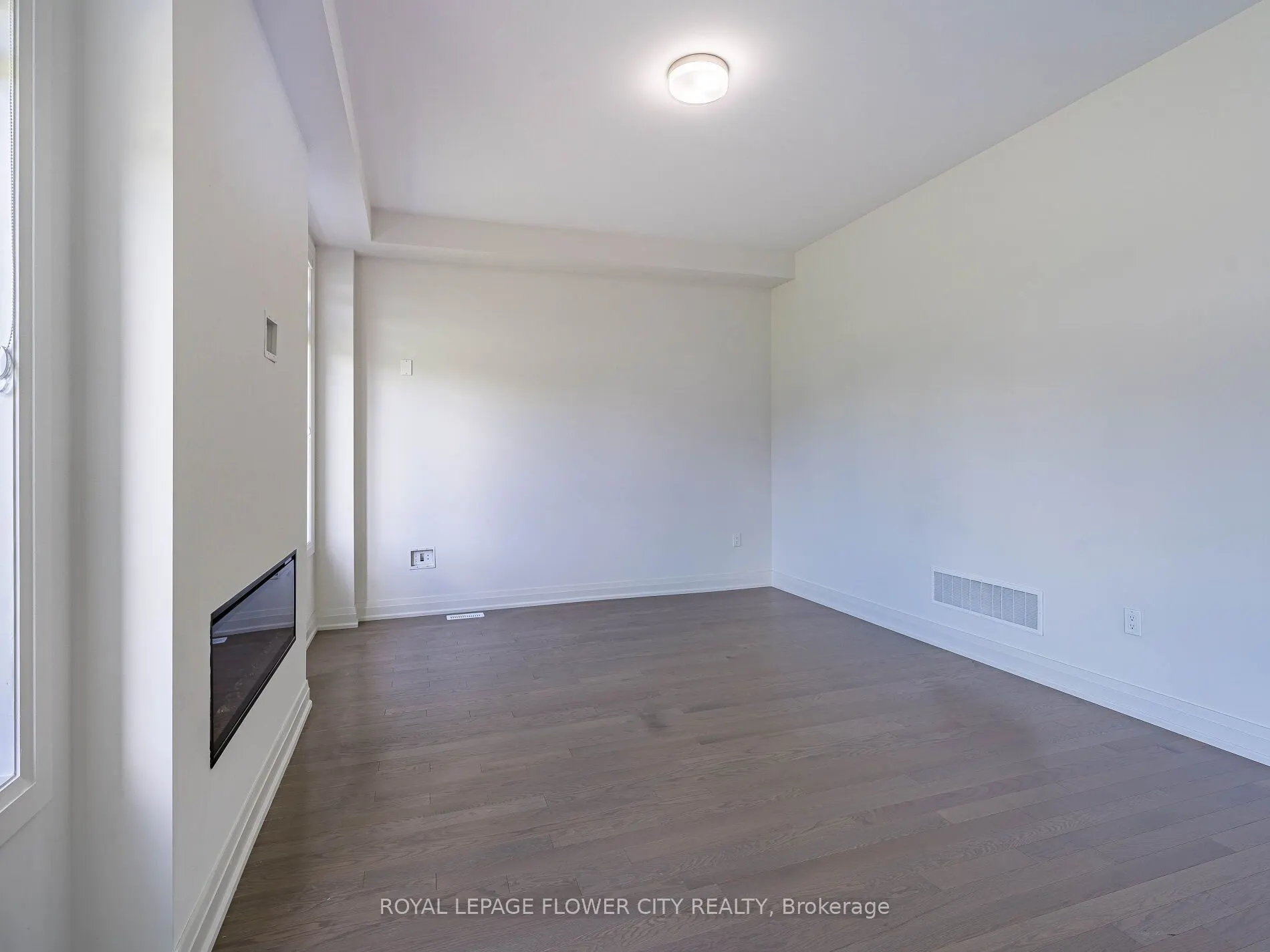 26 Hummingbird Grove