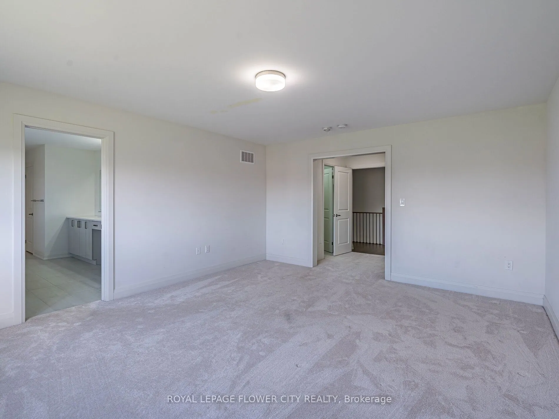 26 Hummingbird Grove