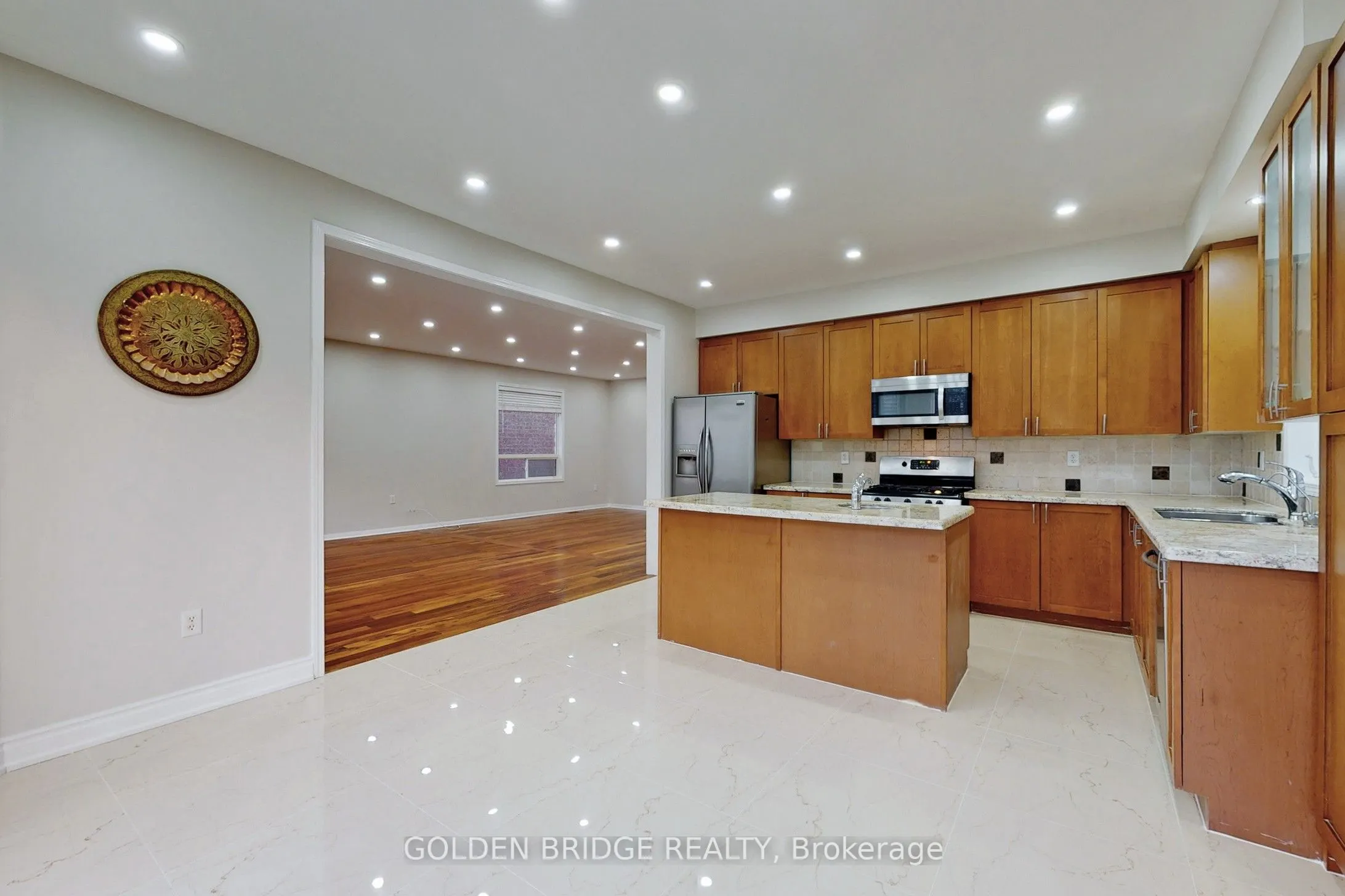 158 Worthington Avenue