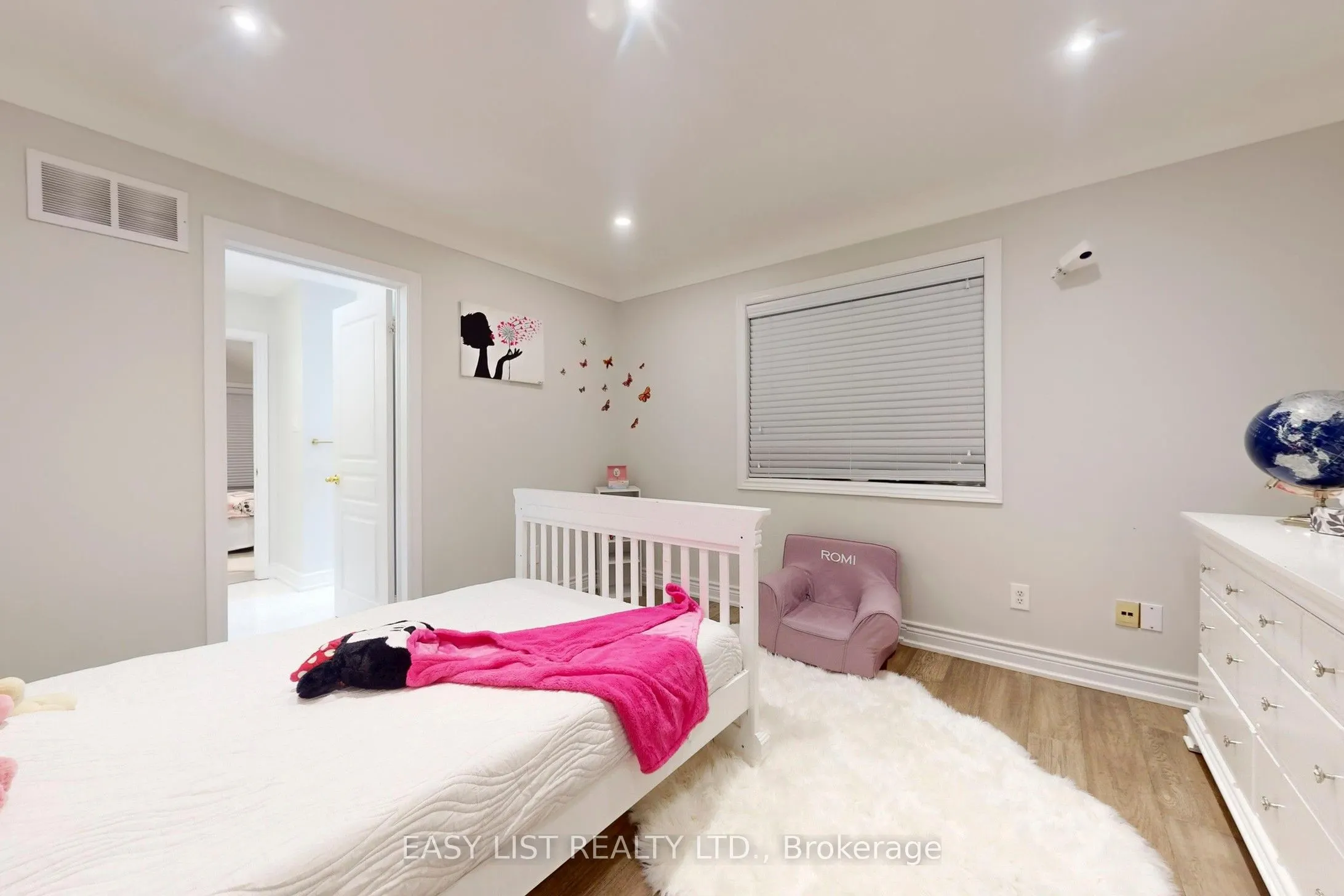 6 Kingshill Road