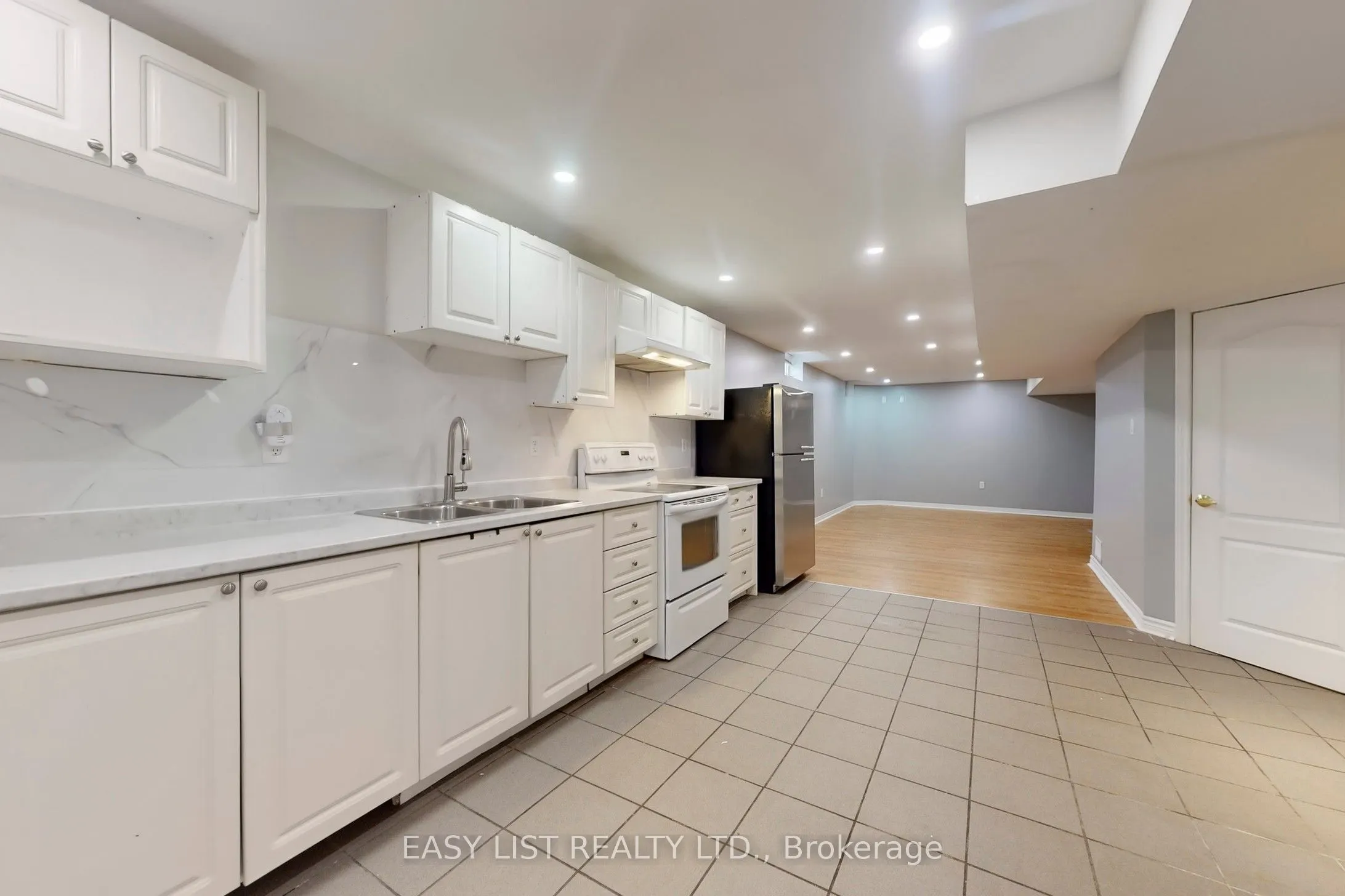 6 Kingshill Road