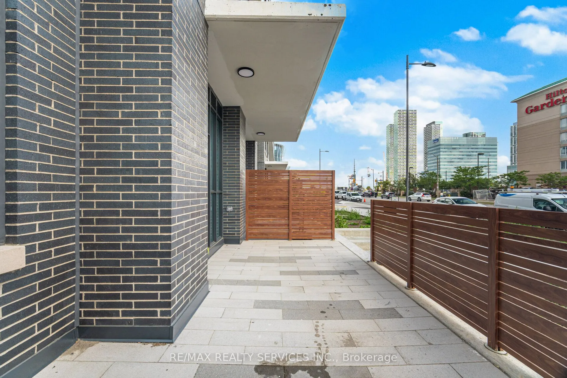 28 Interchange Way, #103 D