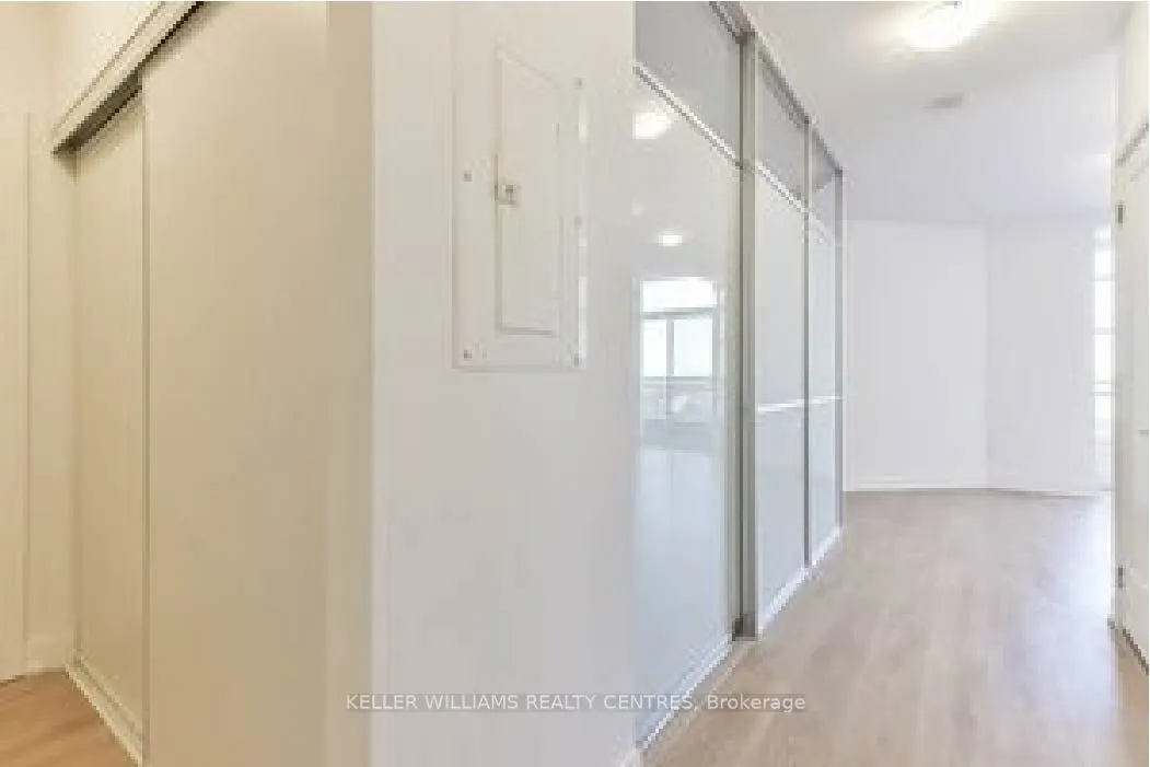 540 Bur Oak Avenue, #733