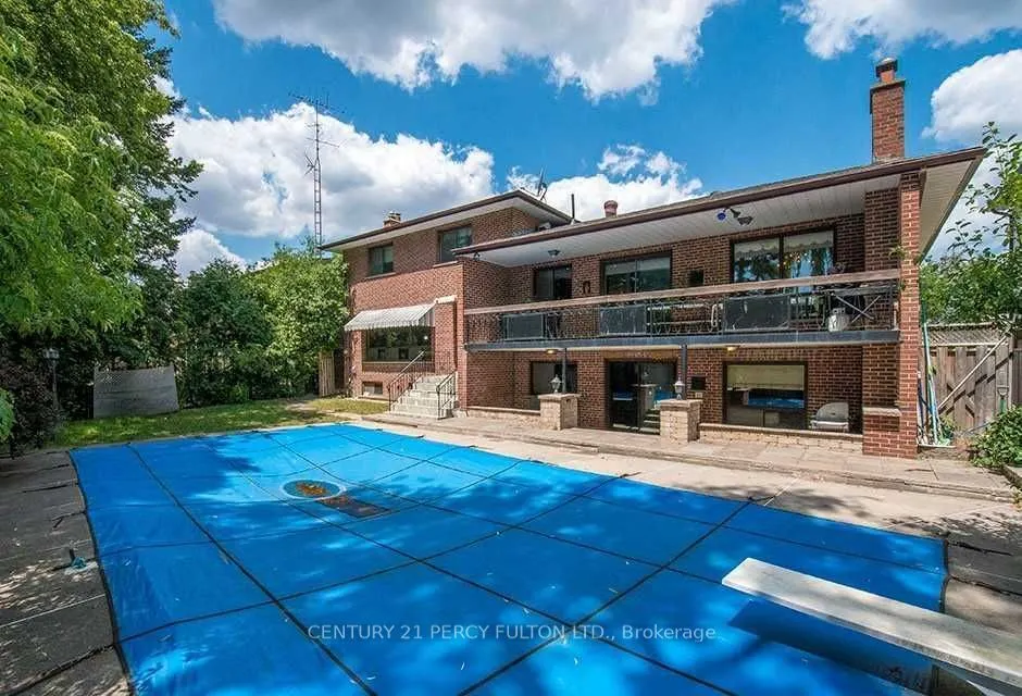 53 Poinsetta Drive