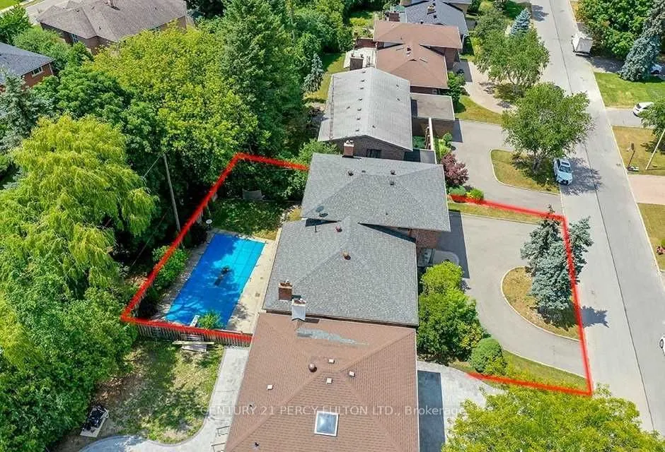 53 Poinsetta Drive