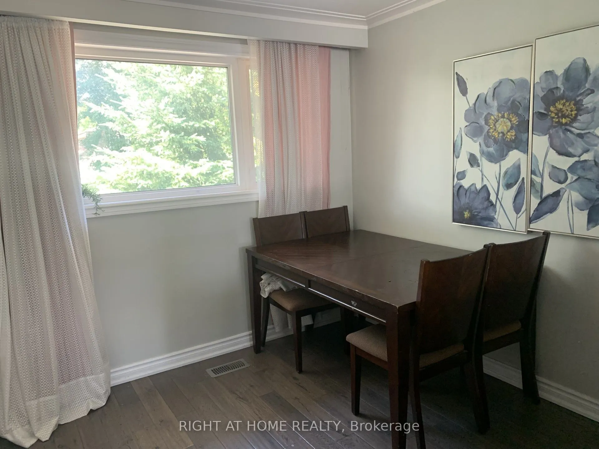 26 Arrowflight Drive