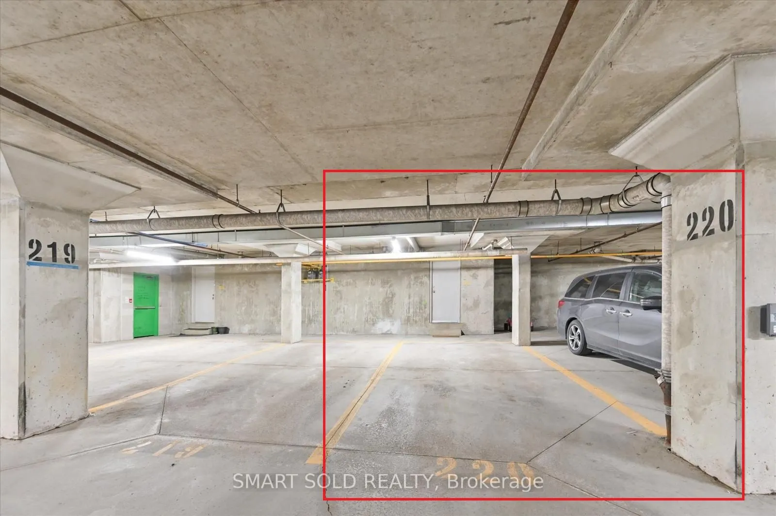 18 Clark Avenue W, #152