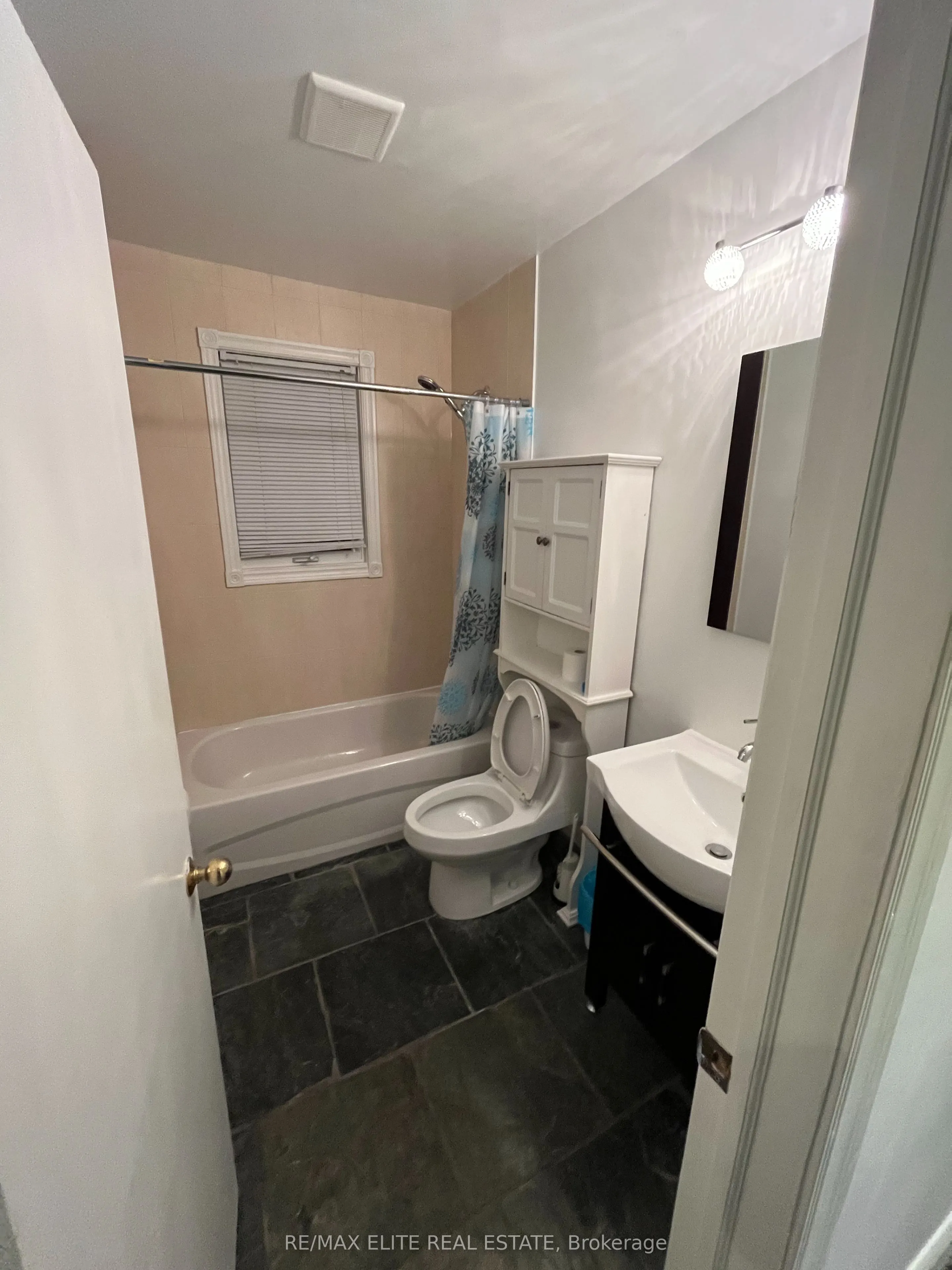 16 Cartier Crescent, #Main