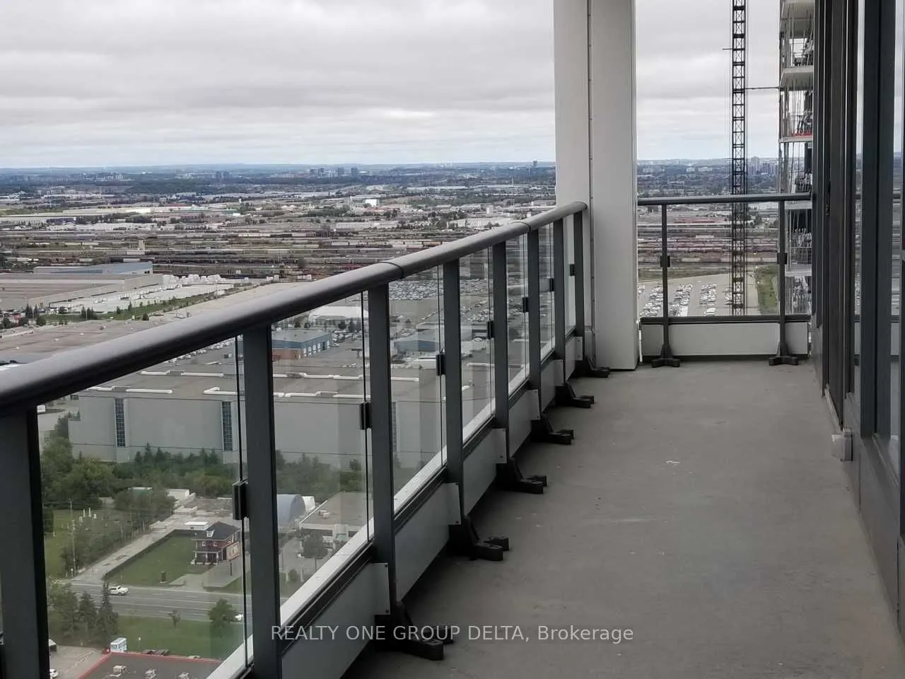 898 Portage Parkway, #4002