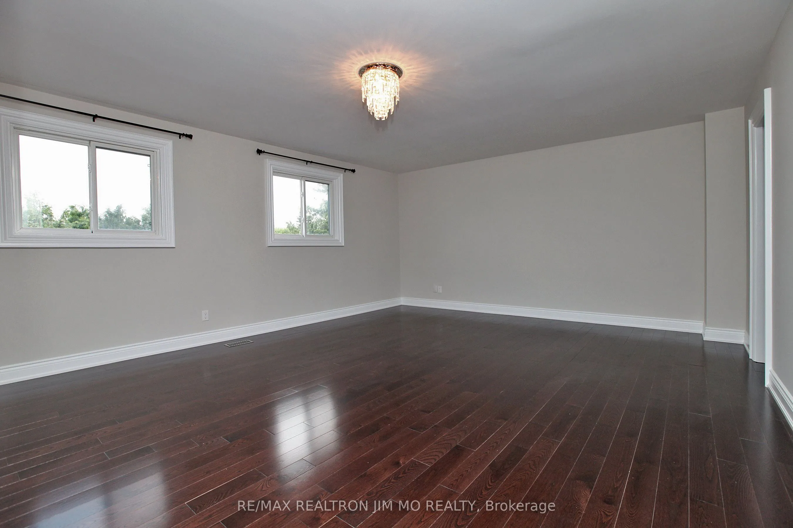 102 Briarwood Road