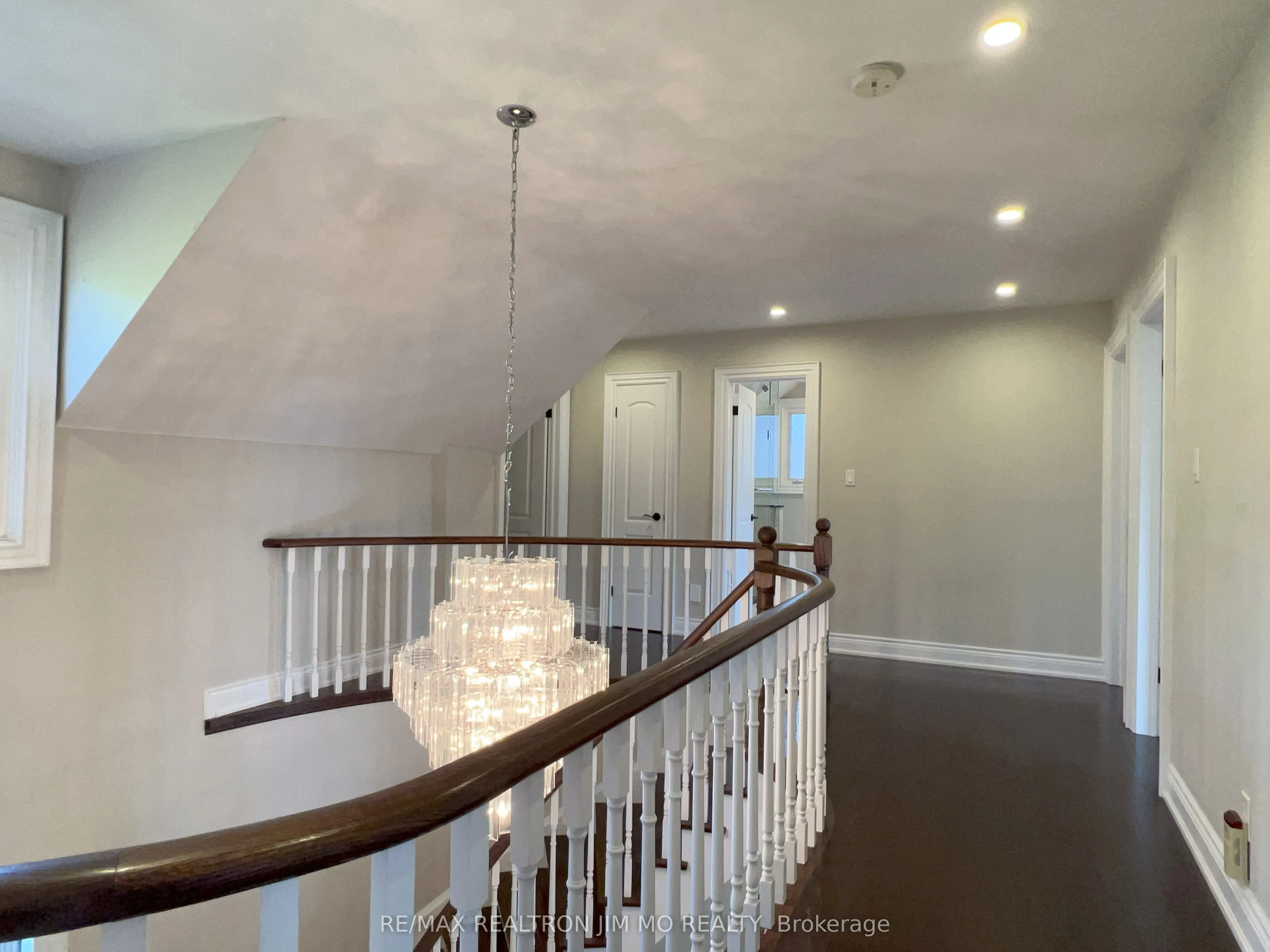 102 Briarwood Road