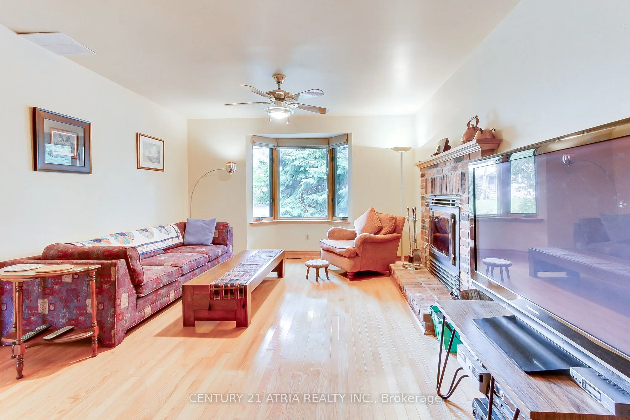 6 Penny Place