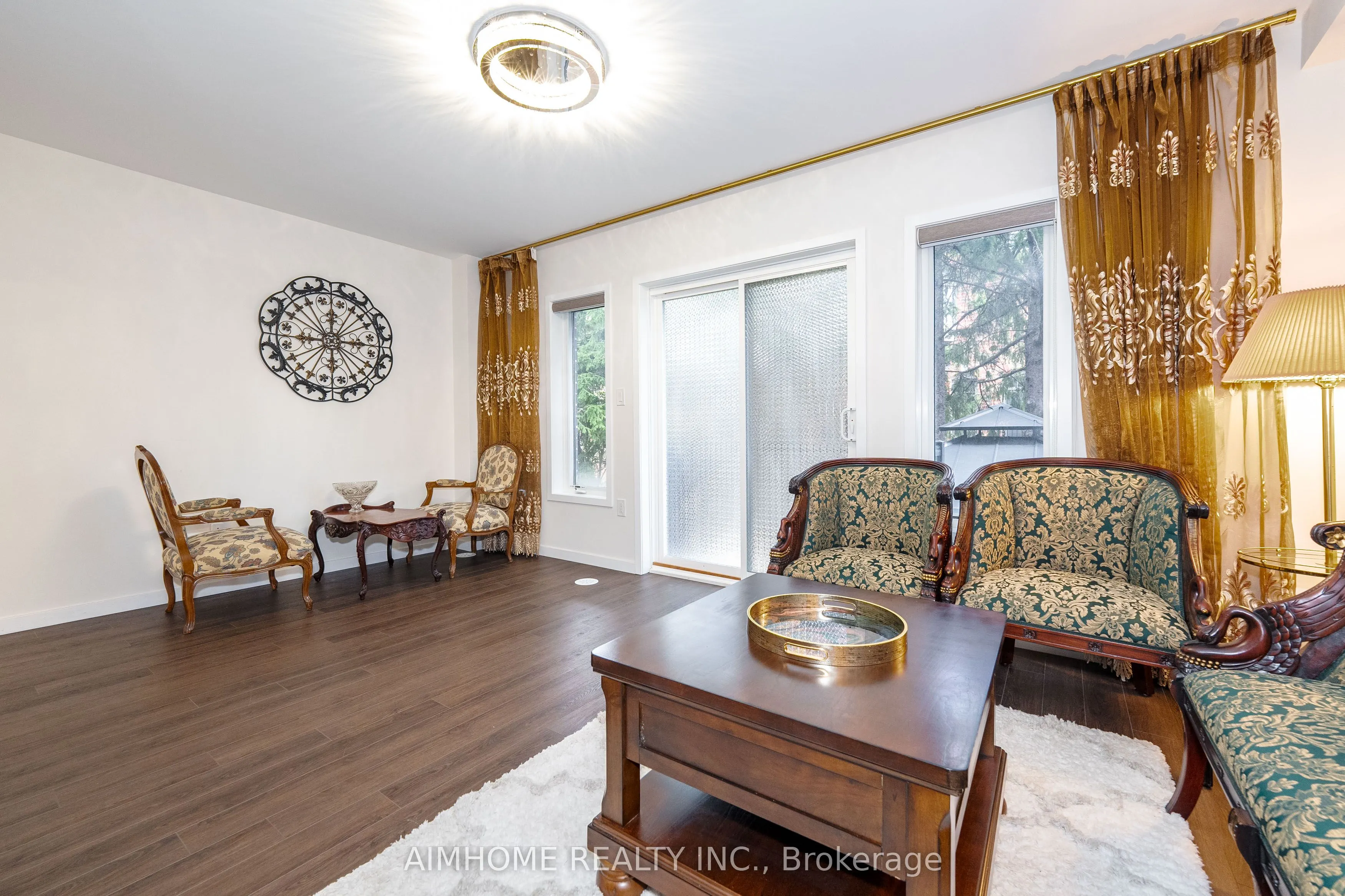 13 Armillo Place