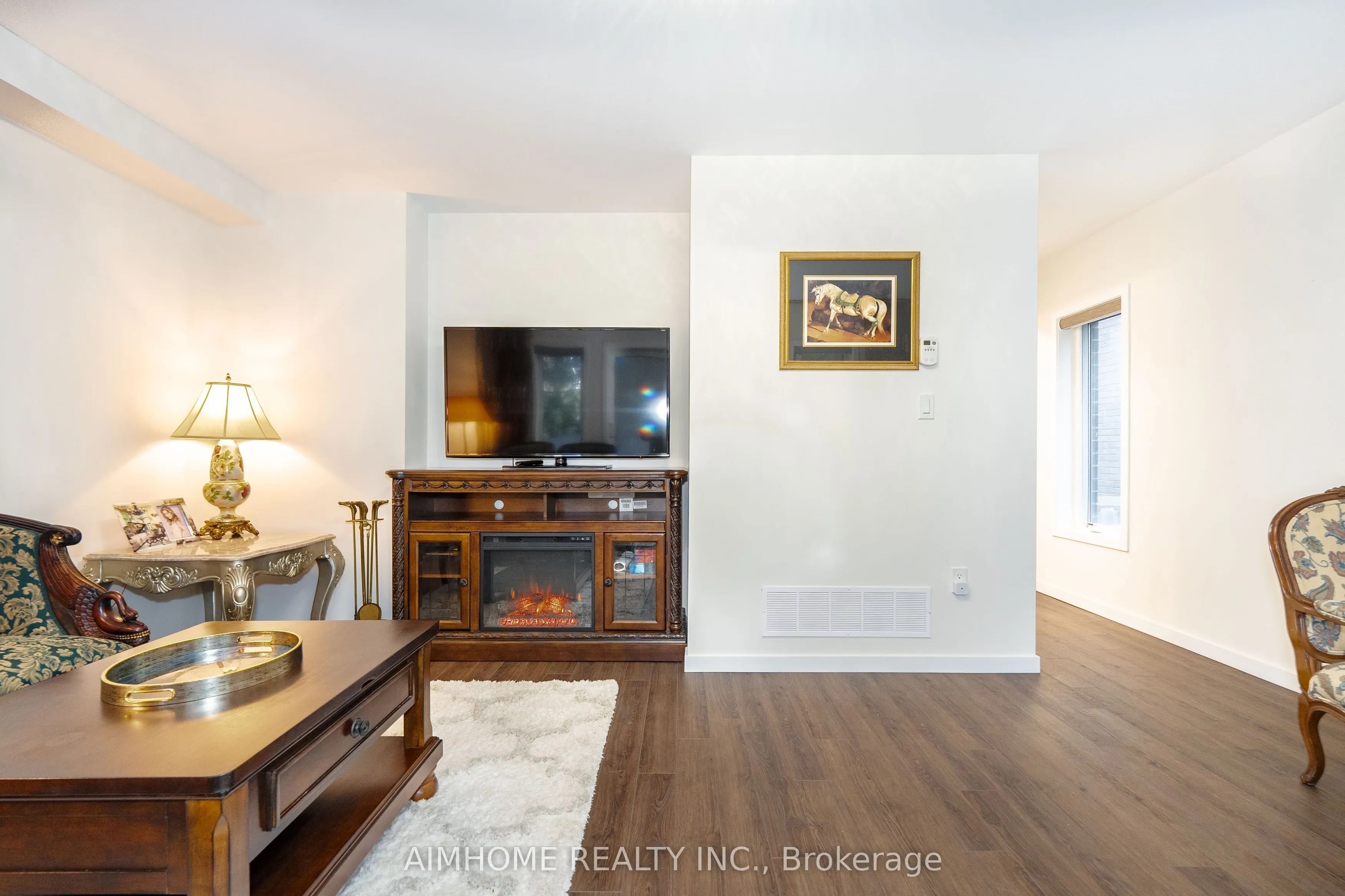 13 Armillo Place