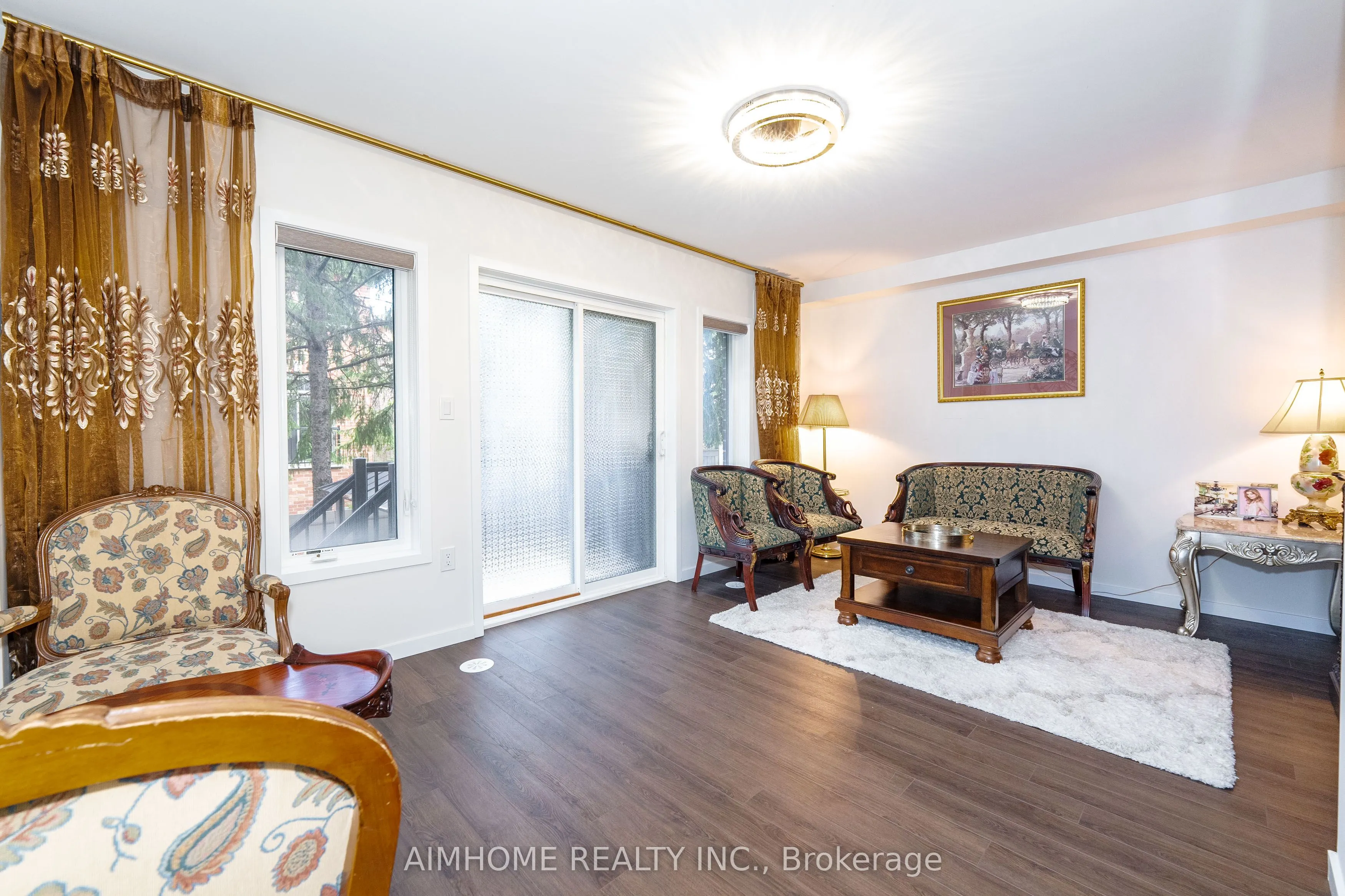 13 Armillo Place