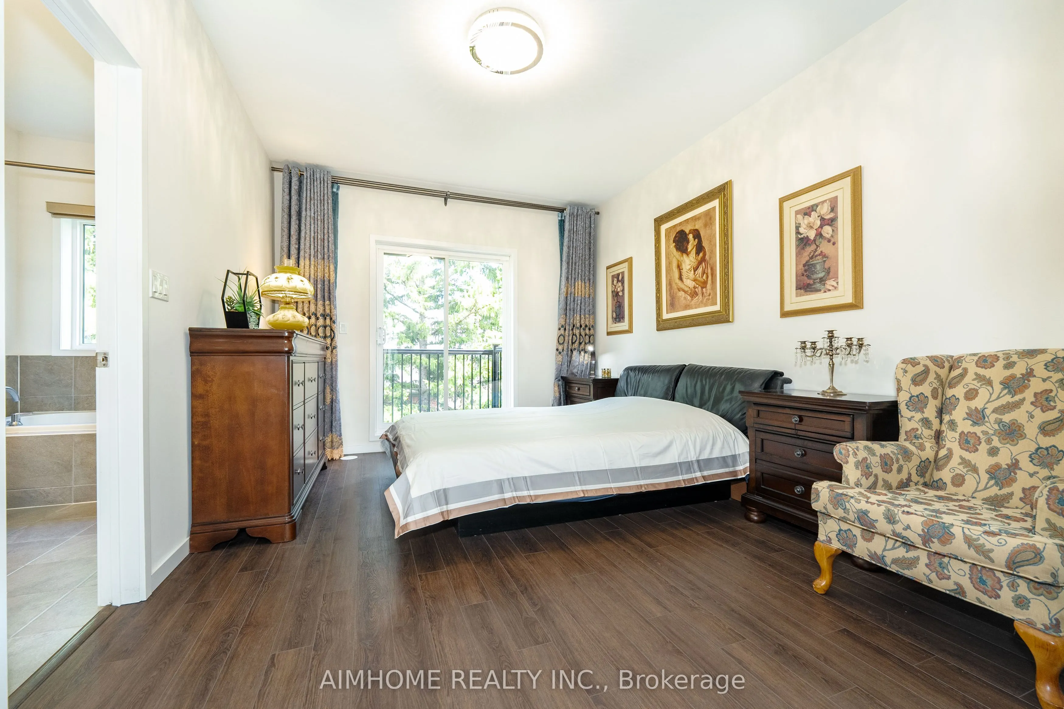 13 Armillo Place