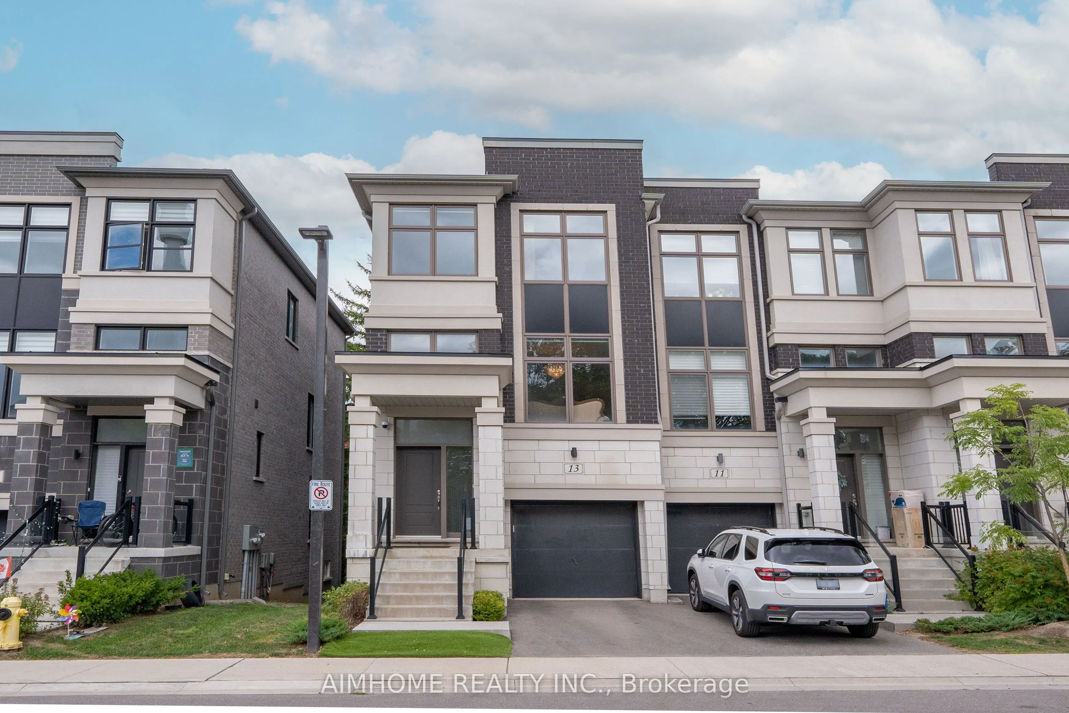 13 Armillo Place
