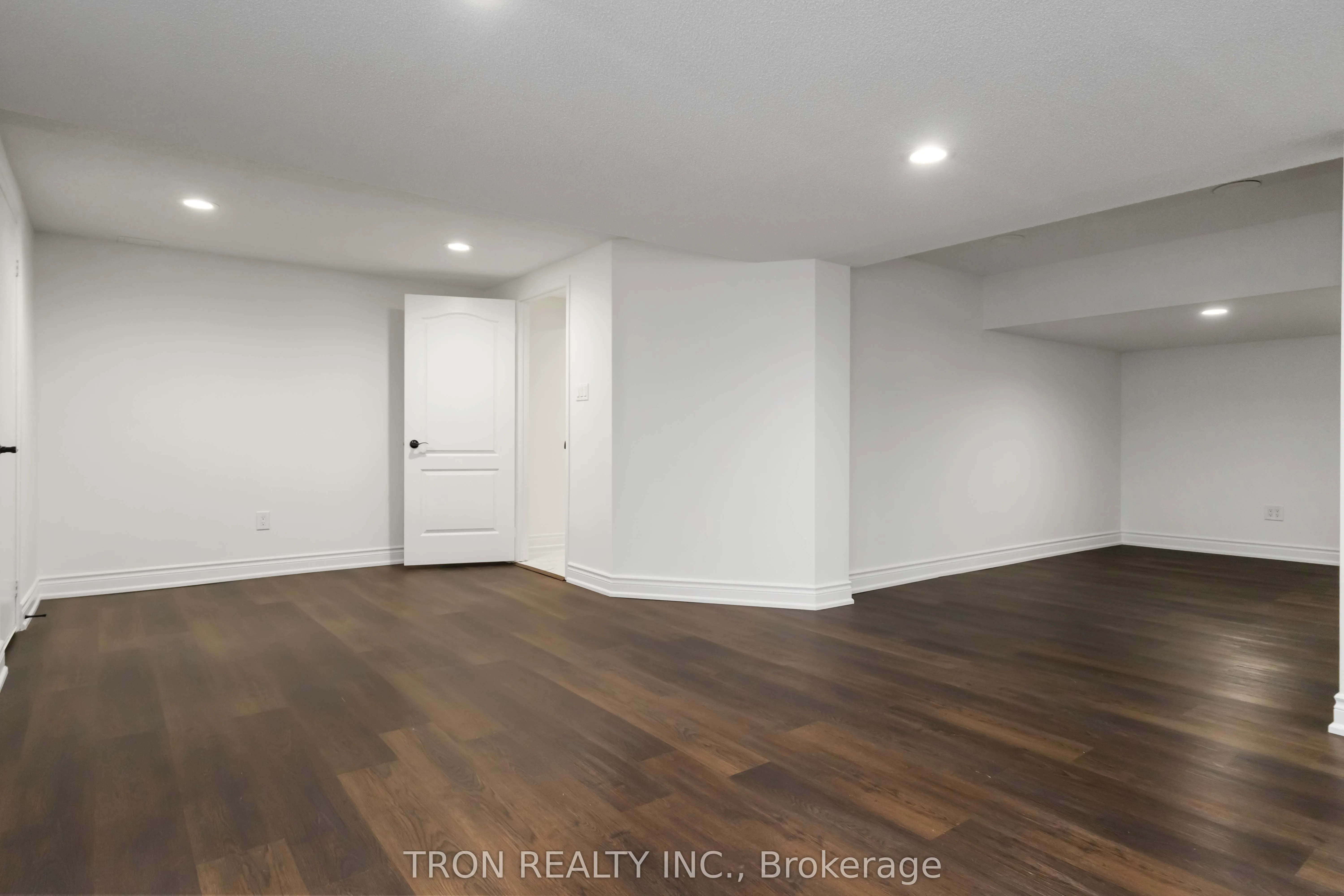 33 Guildford Circle