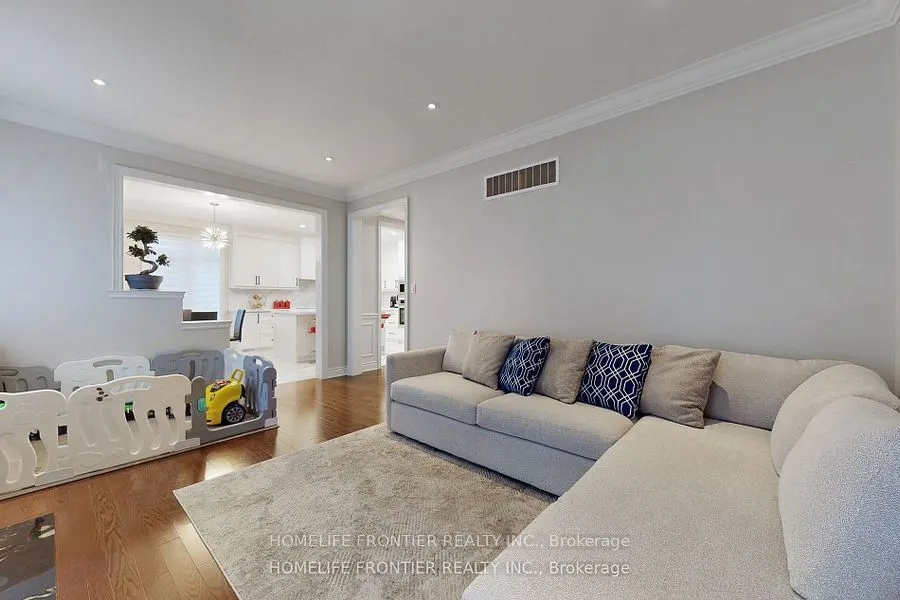 28 Rock Elm Court