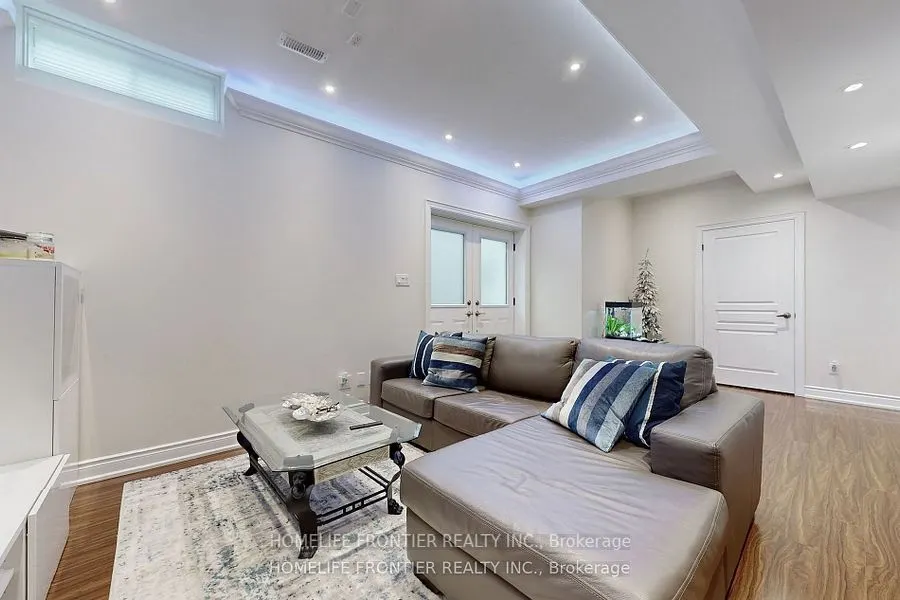 28 Rock Elm Court