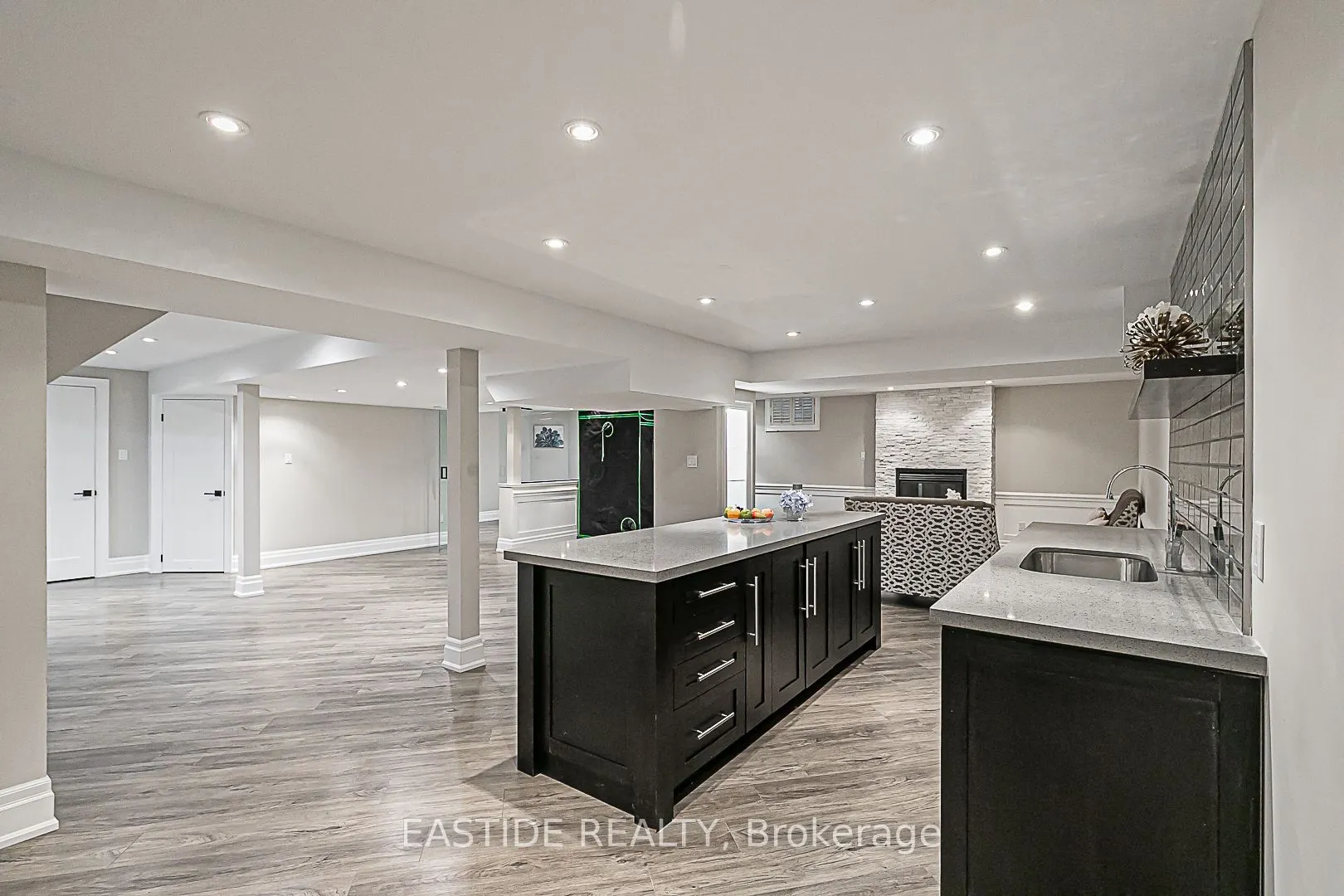 11 Gatcombe Circle