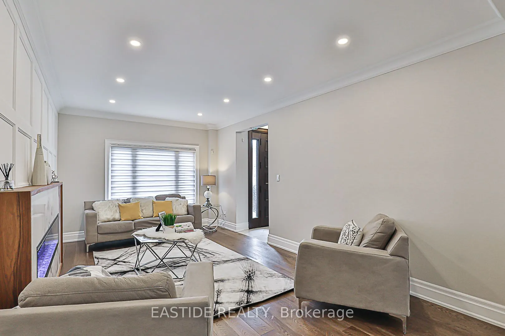 11 Gatcombe Circle