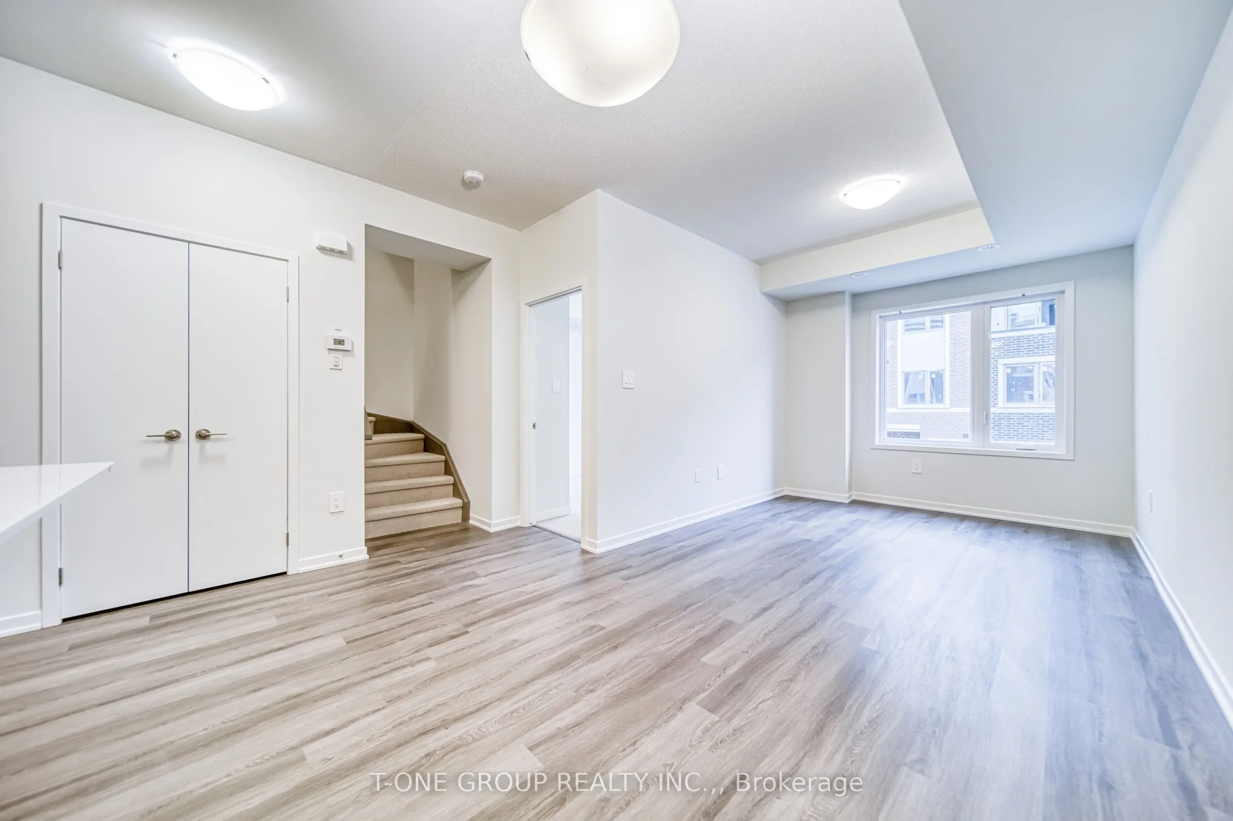 21 Honeycrisp Crescent, #46