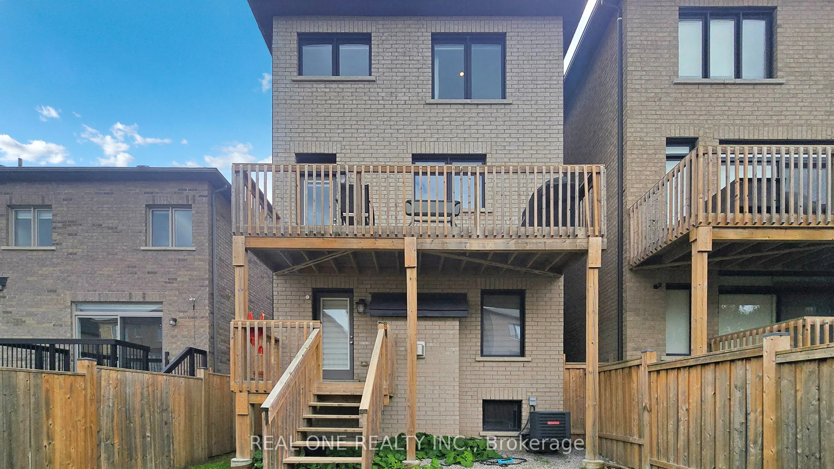 193 Cranbrook Crescent