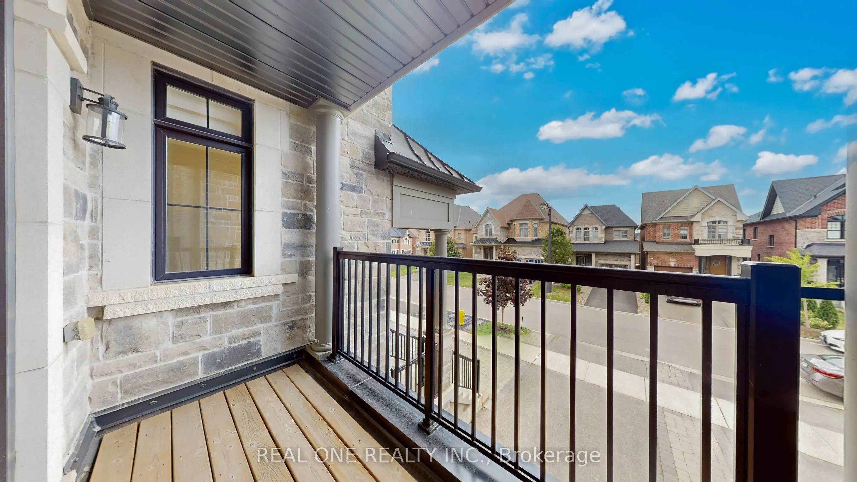 193 Cranbrook Crescent