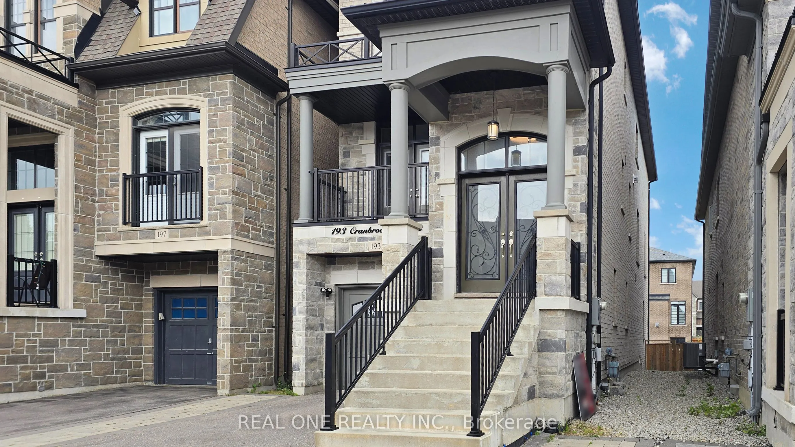 193 Cranbrook Crescent