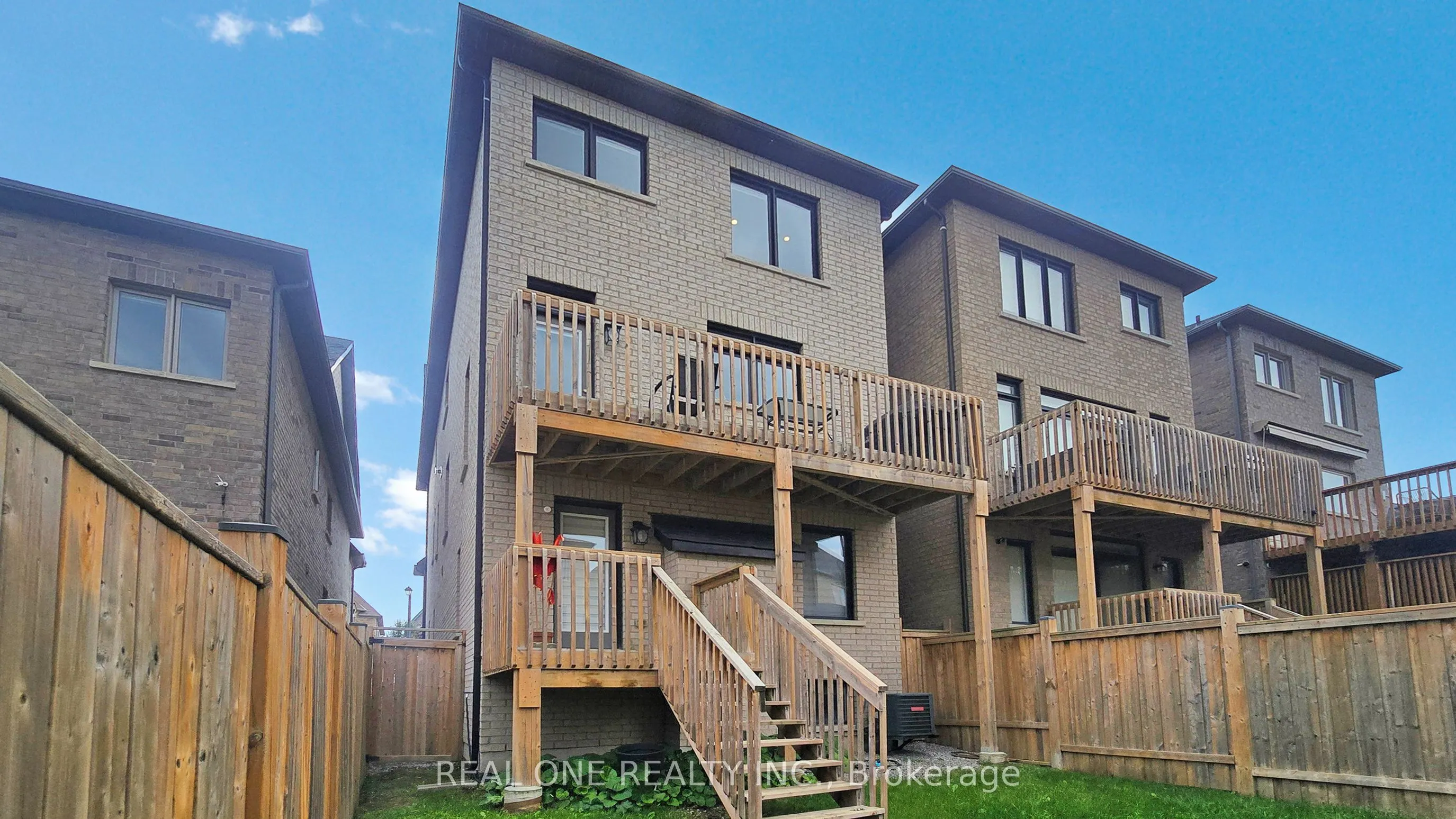 193 Cranbrook Crescent