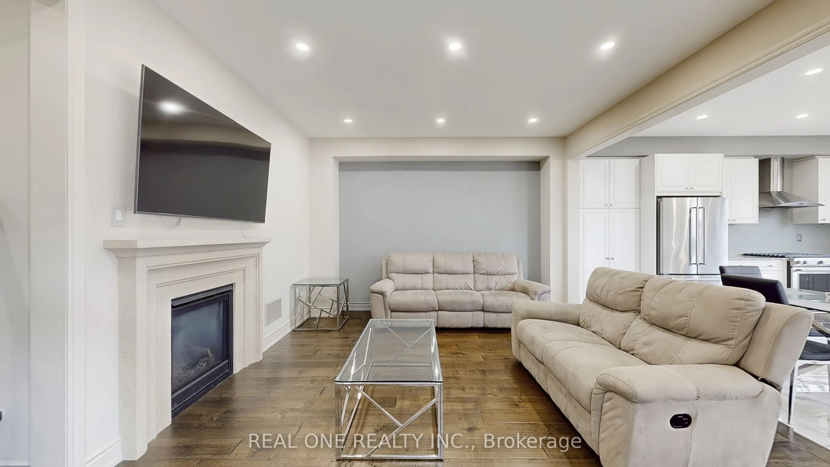 193 Cranbrook Crescent
