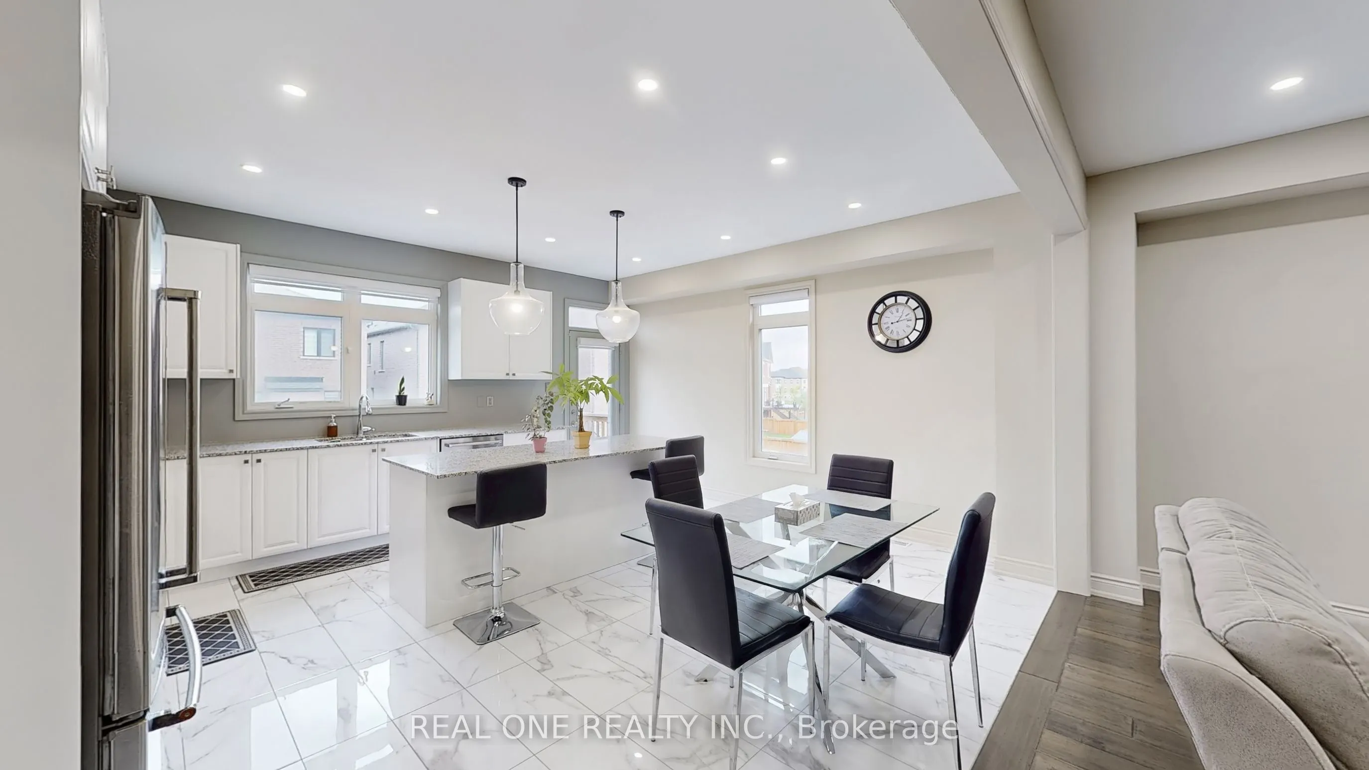 193 Cranbrook Crescent