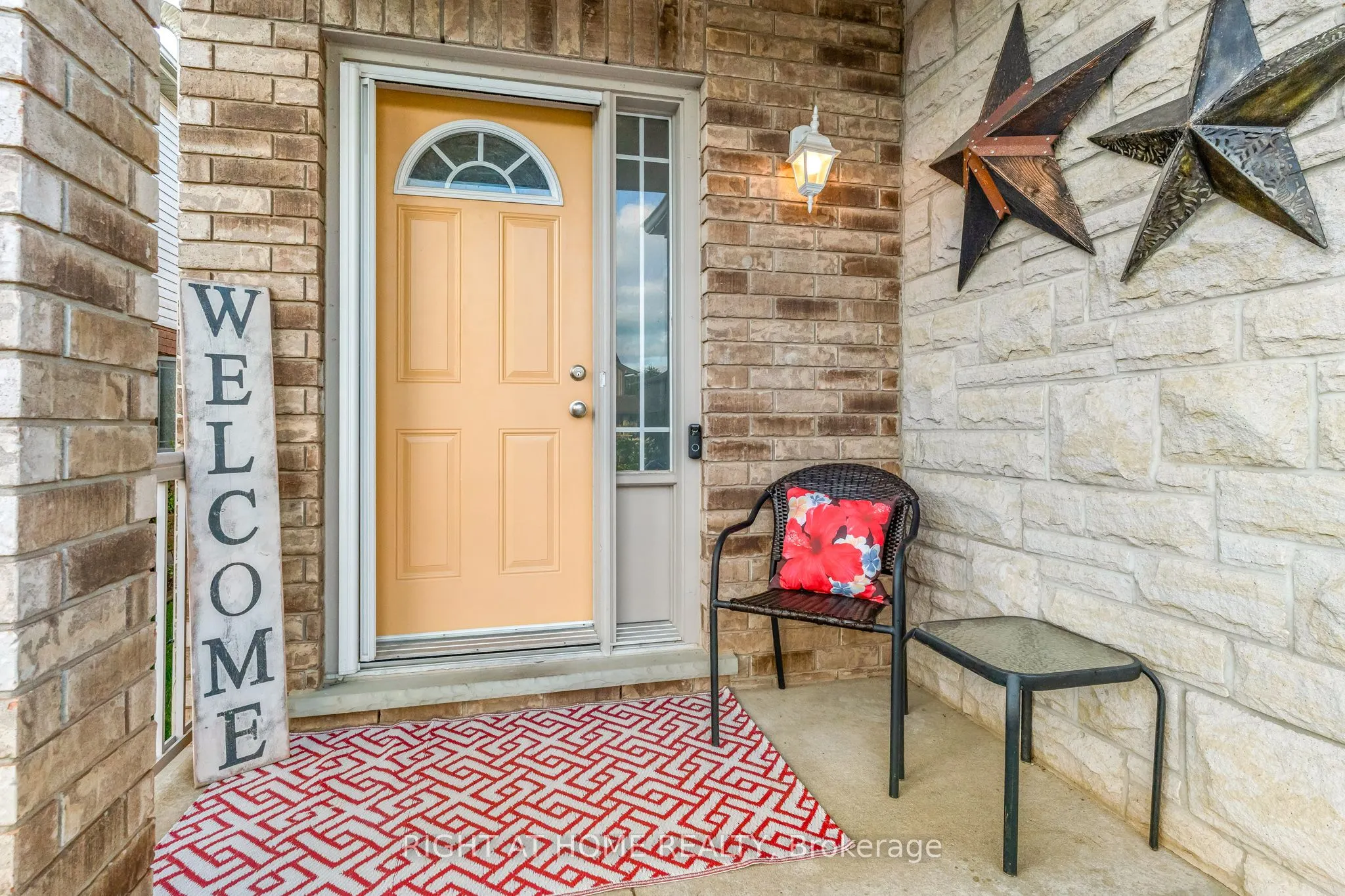 219 Banting Crescent