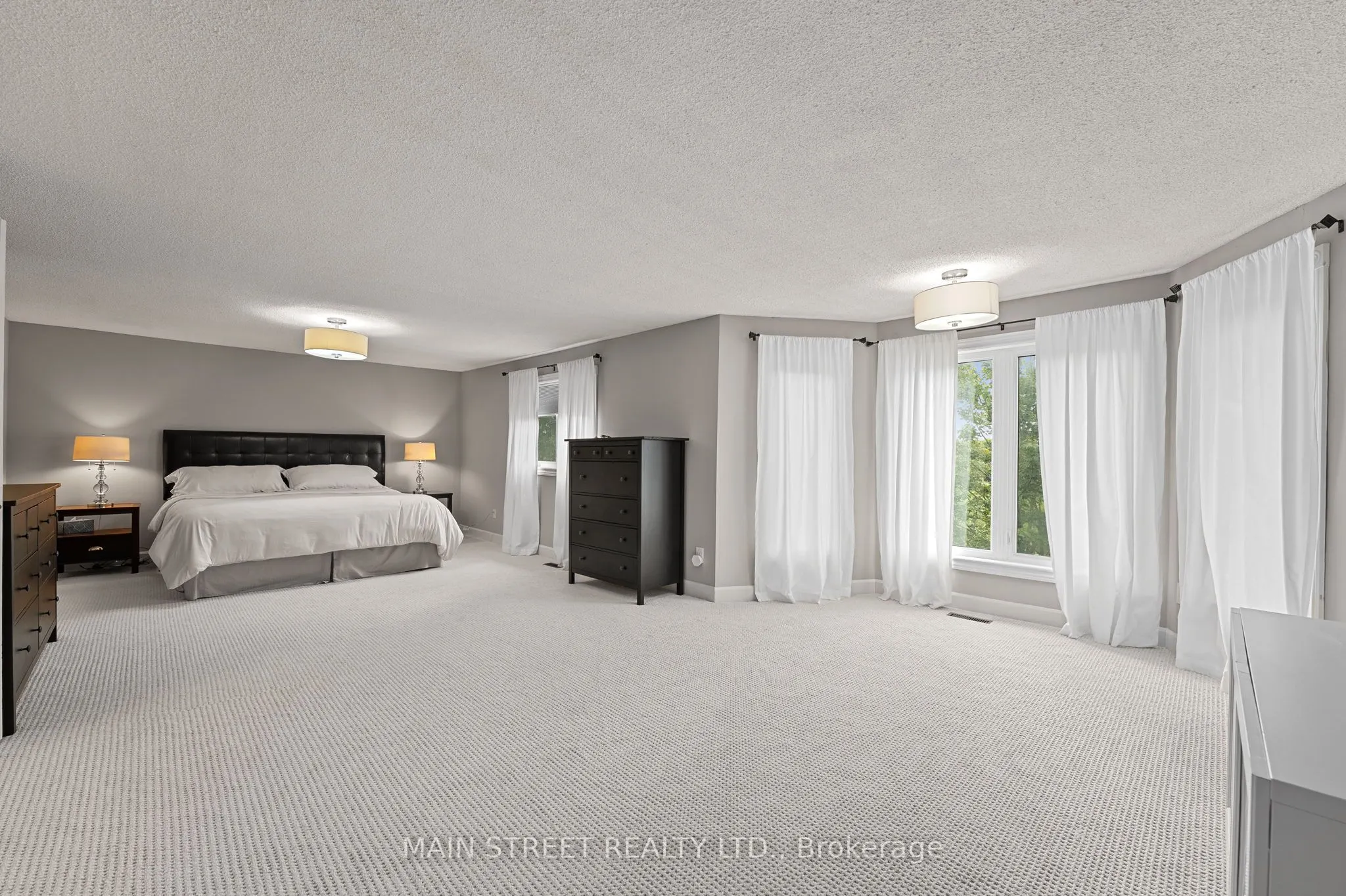 255 Glenway Circle