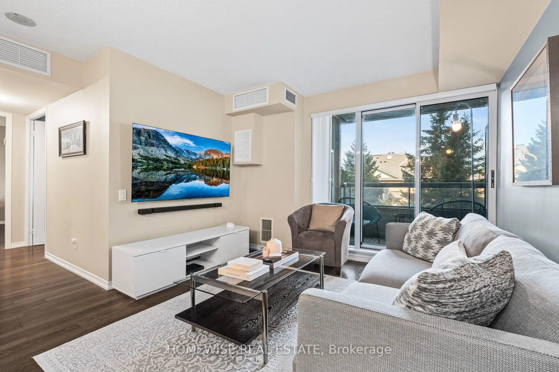 5 Emerald Lane, #212