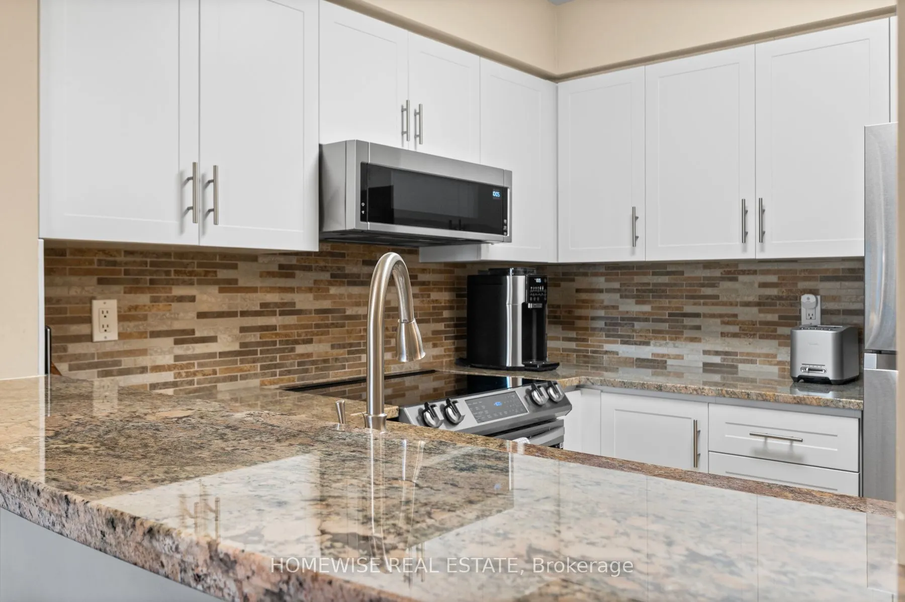 5 Emerald Lane, #212