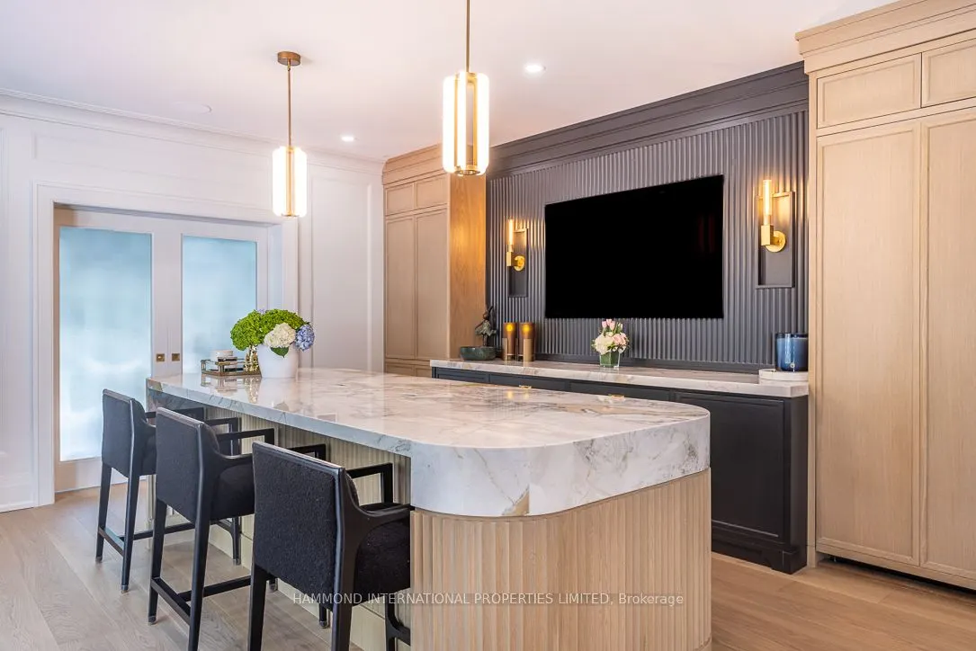 35 Kingswood Drive