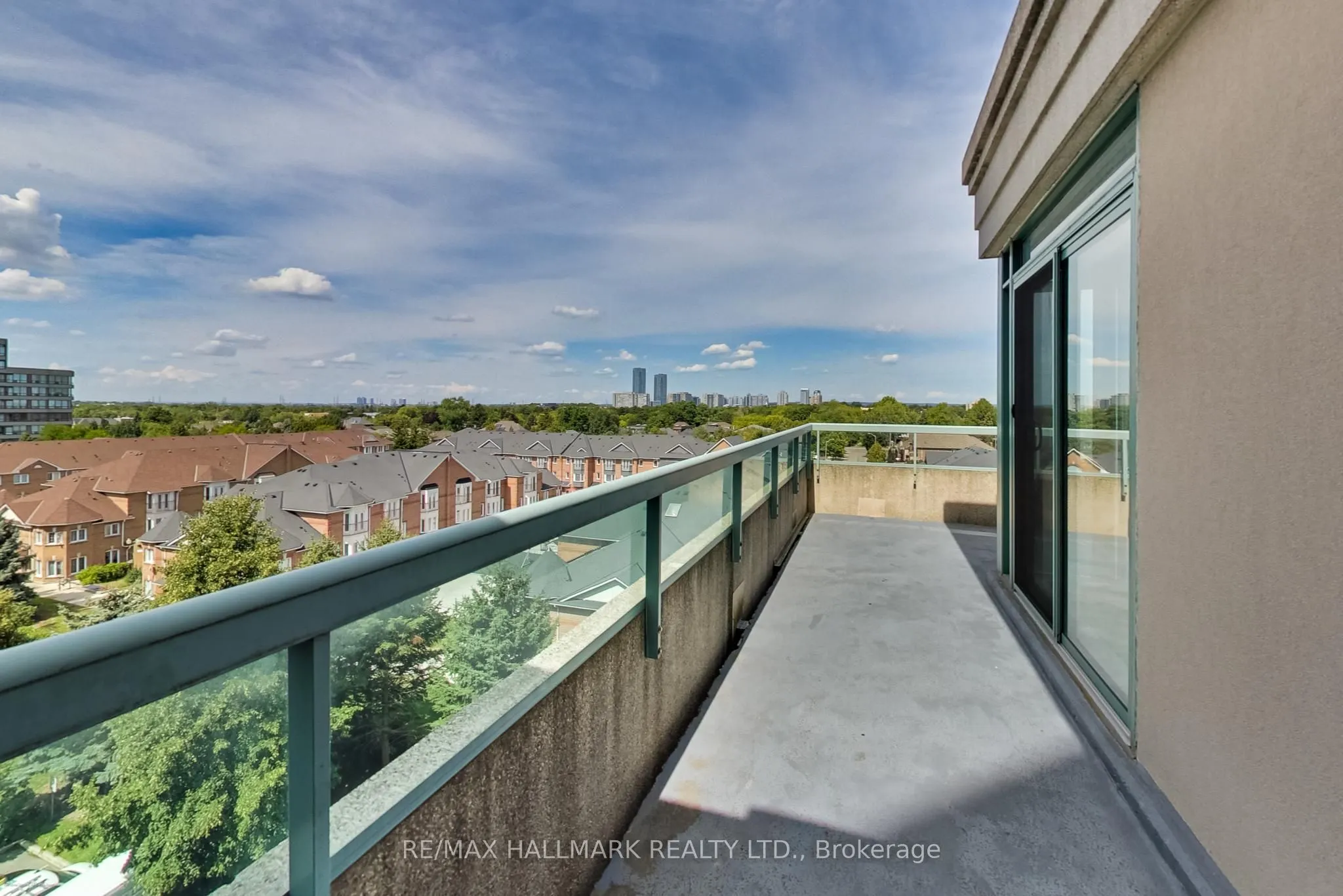 5 Emerald Lane, #702