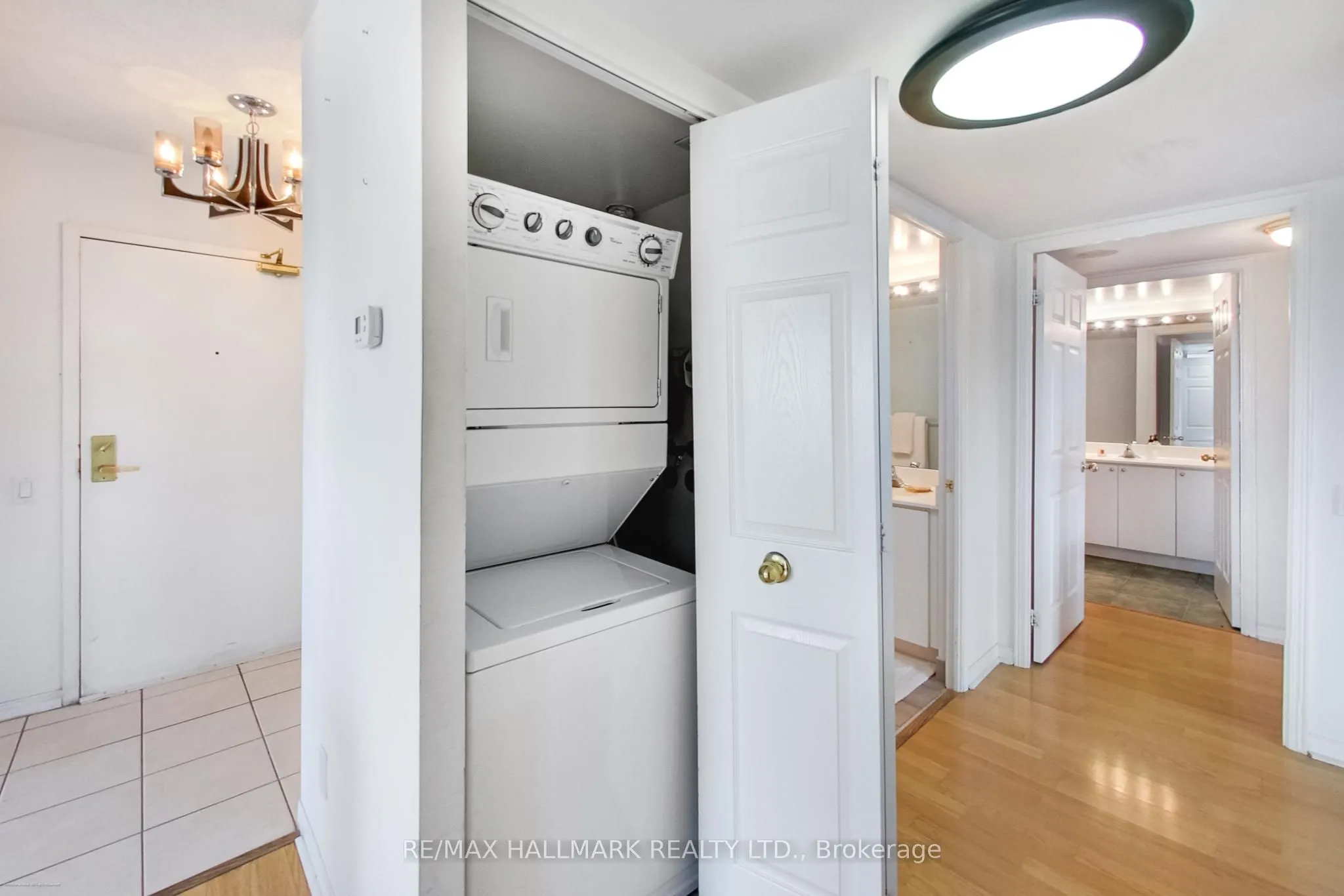 5 Emerald Lane, #702
