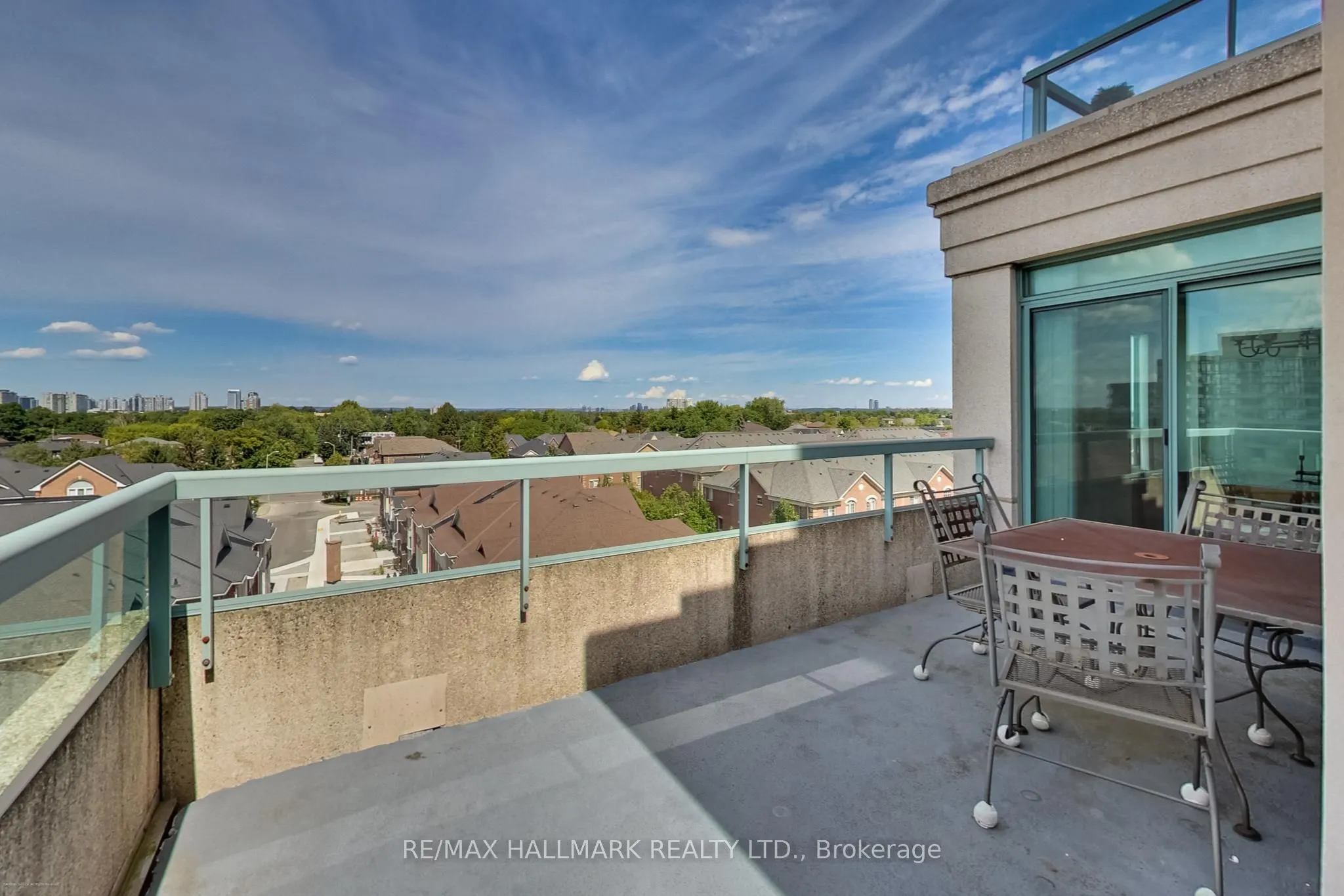 5 Emerald Lane, #702