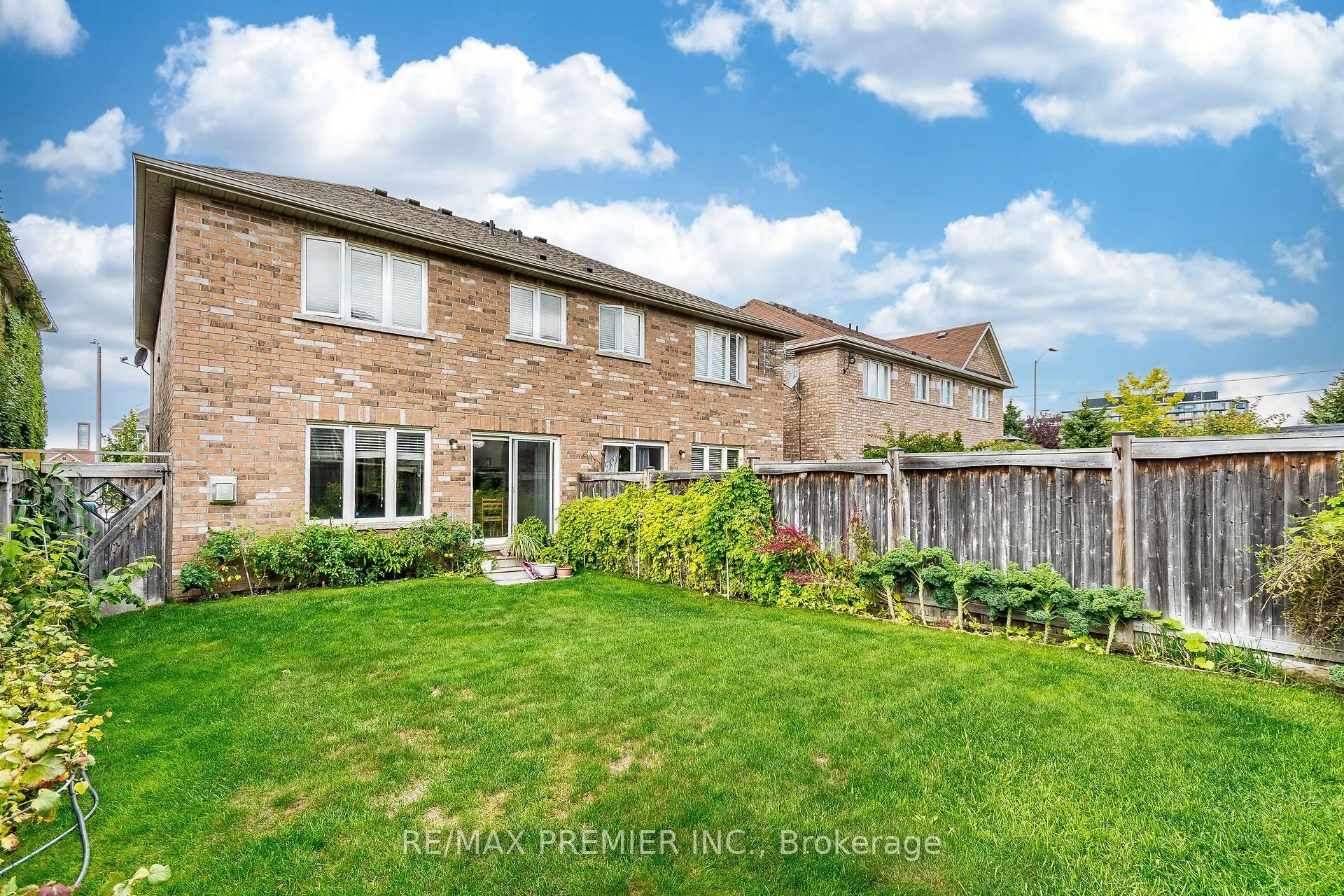 47 Barli Crescent