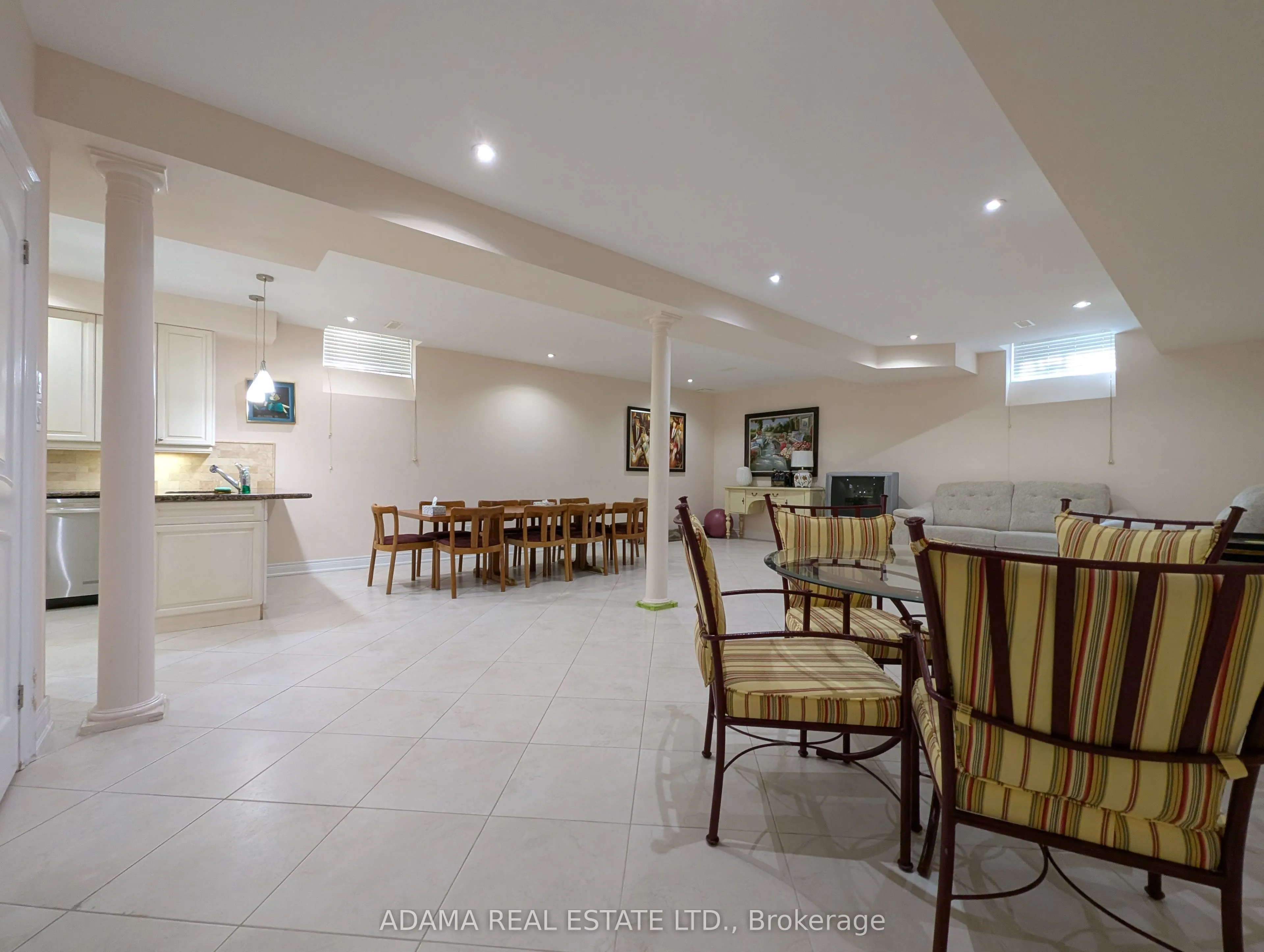 180 Cook's Mill Crescent