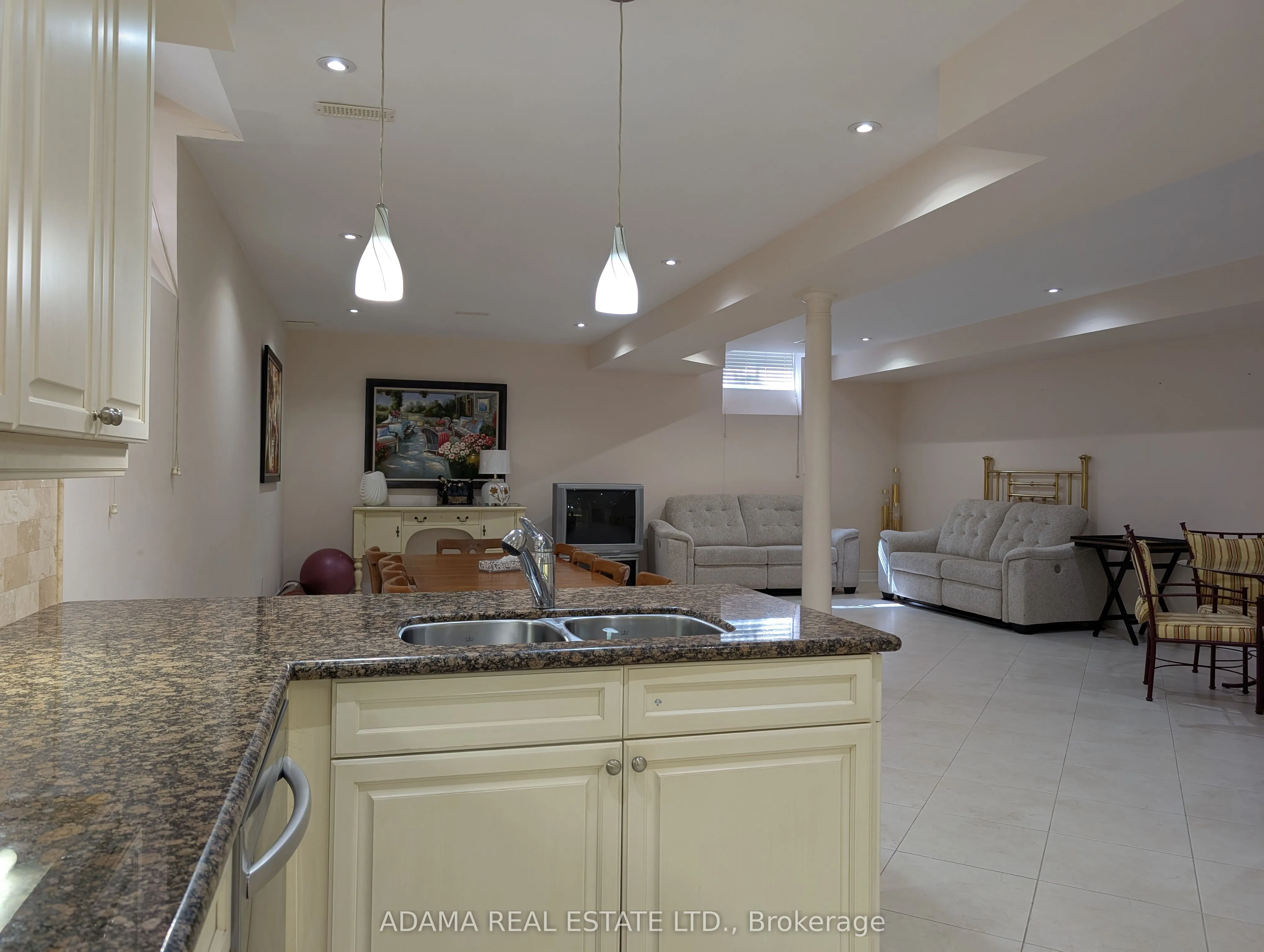 180 Cook's Mill Crescent