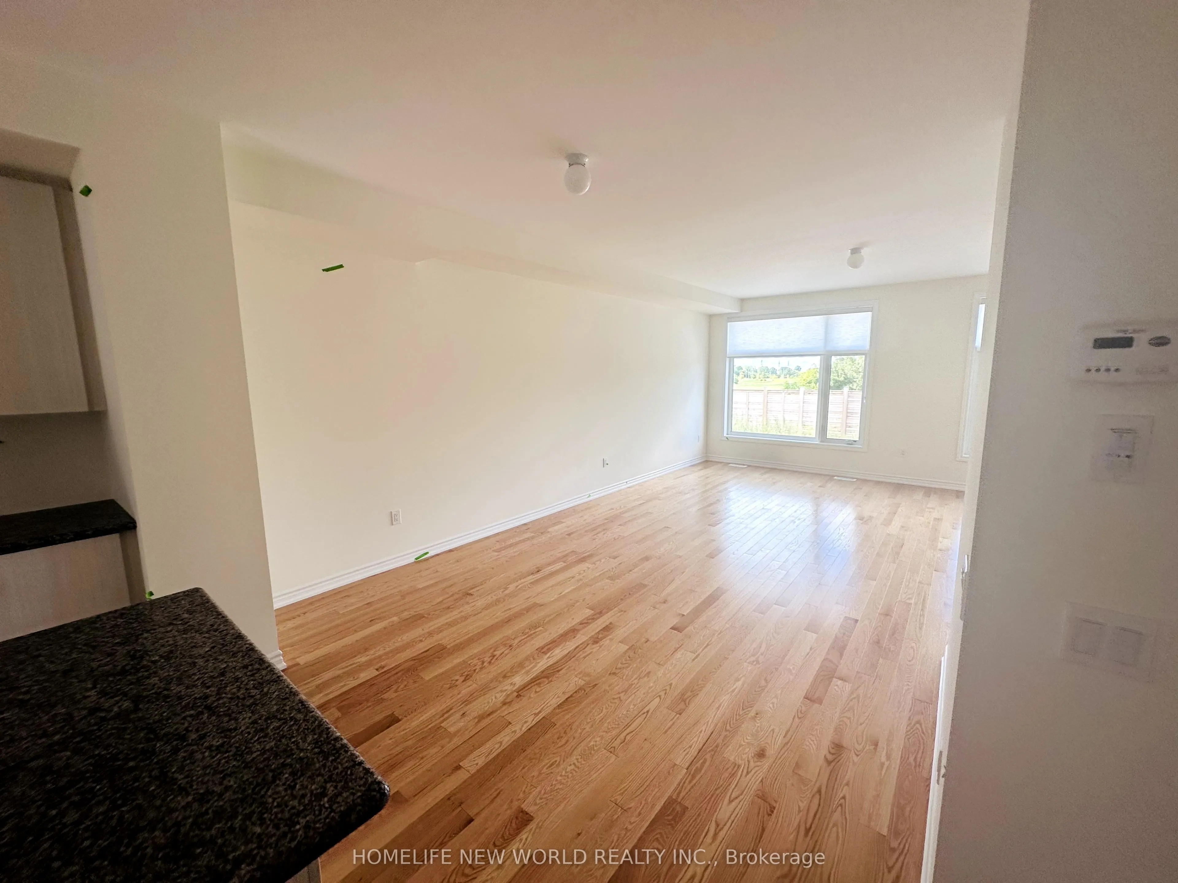 33 Drainie Street