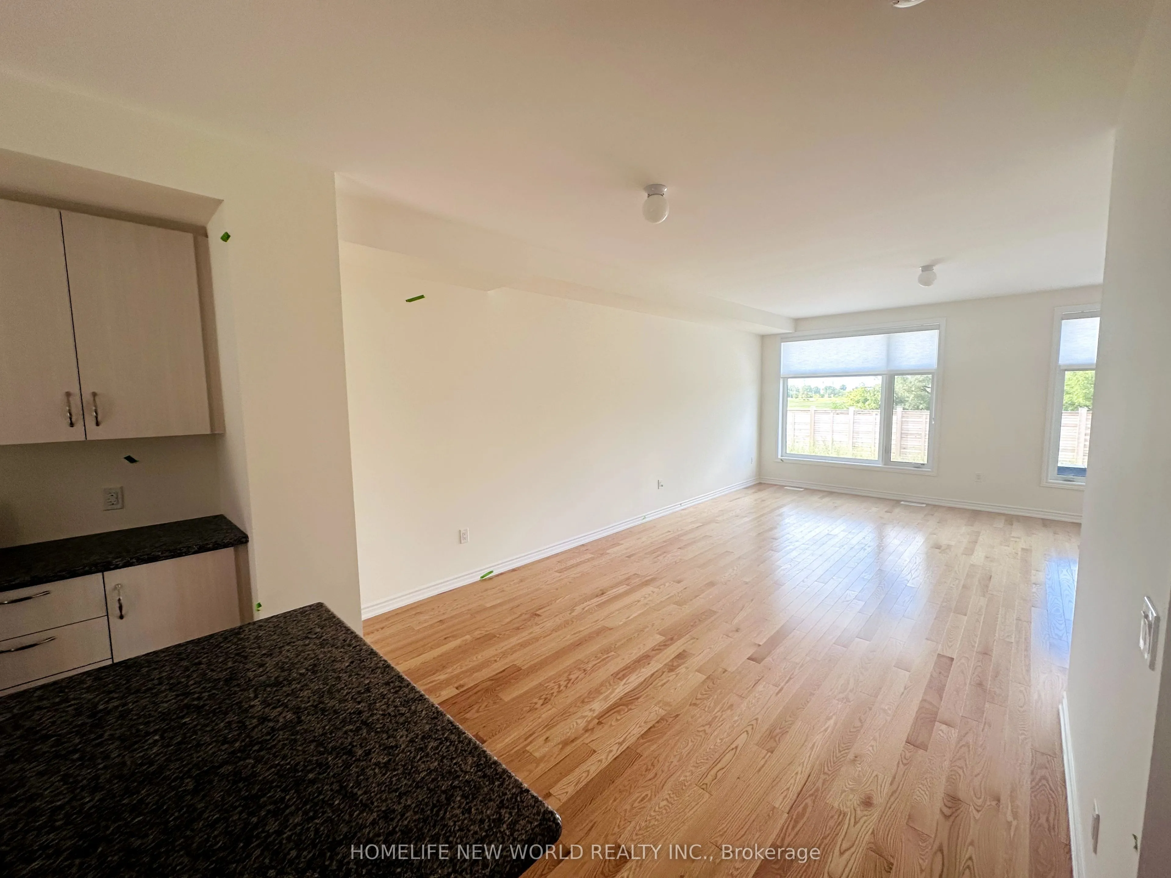 33 Drainie Street